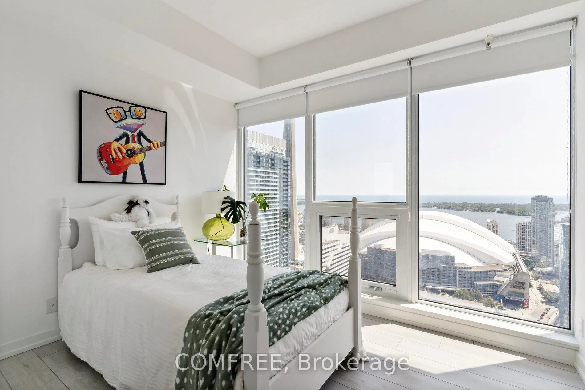 Photo 10 of Unit 4102, 55 Mercer Street, Toronto, Waterfront Communities — HOMEH