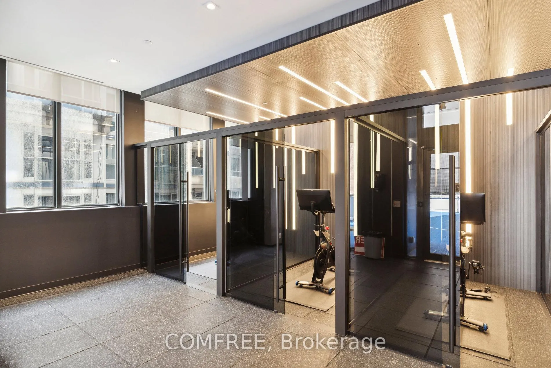Photo 33 of Unit 4102, 55 Mercer Street, Toronto, Waterfront Communities — HOMEH