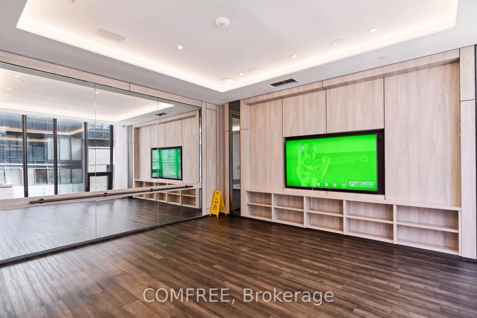 Photo 36 of Unit 4102, 55 Mercer Street, Toronto, Waterfront Communities — HOMEH