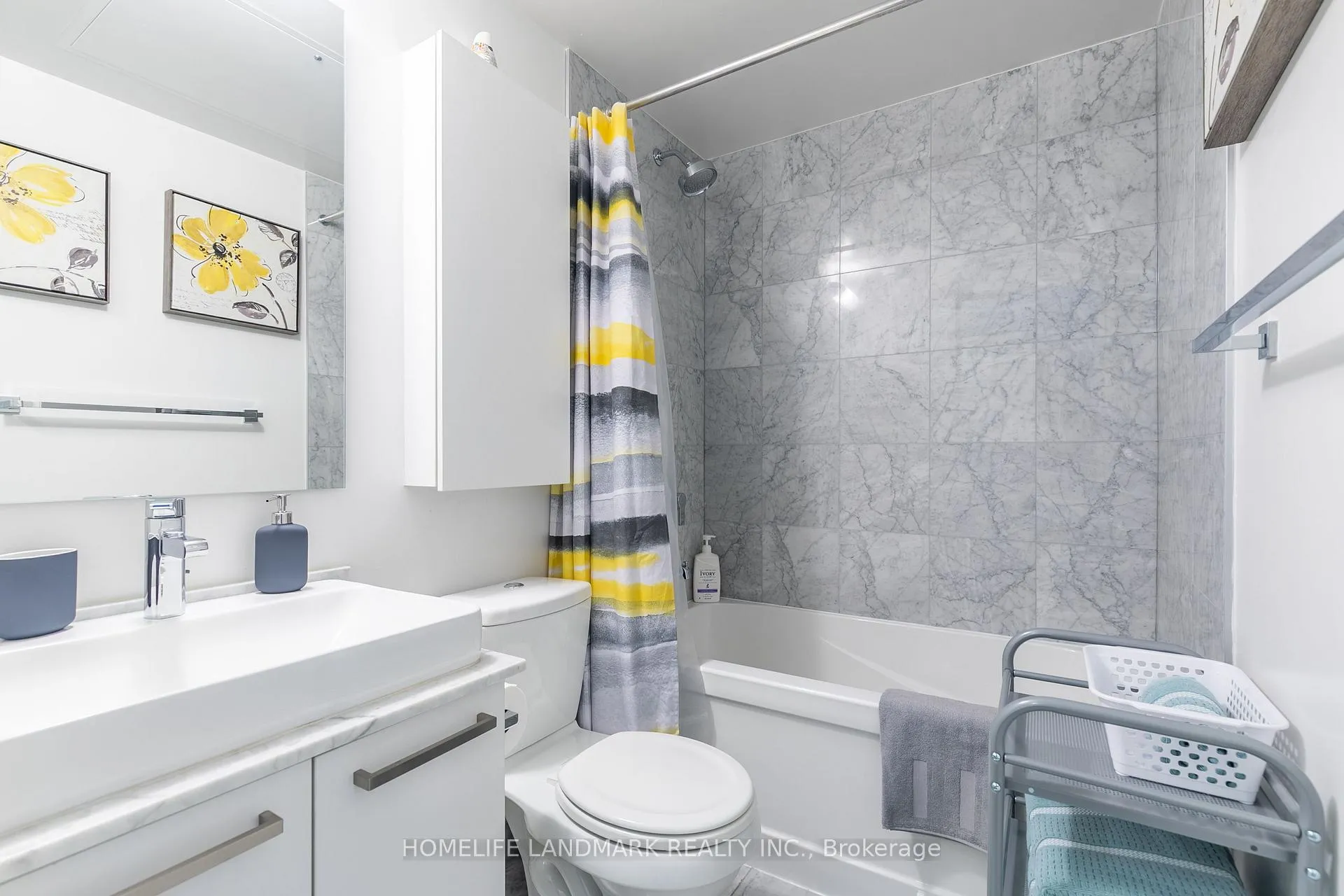 Photo 9 of Unit 508, 12 York Street, Toronto, Waterfront Communities — HOMEH