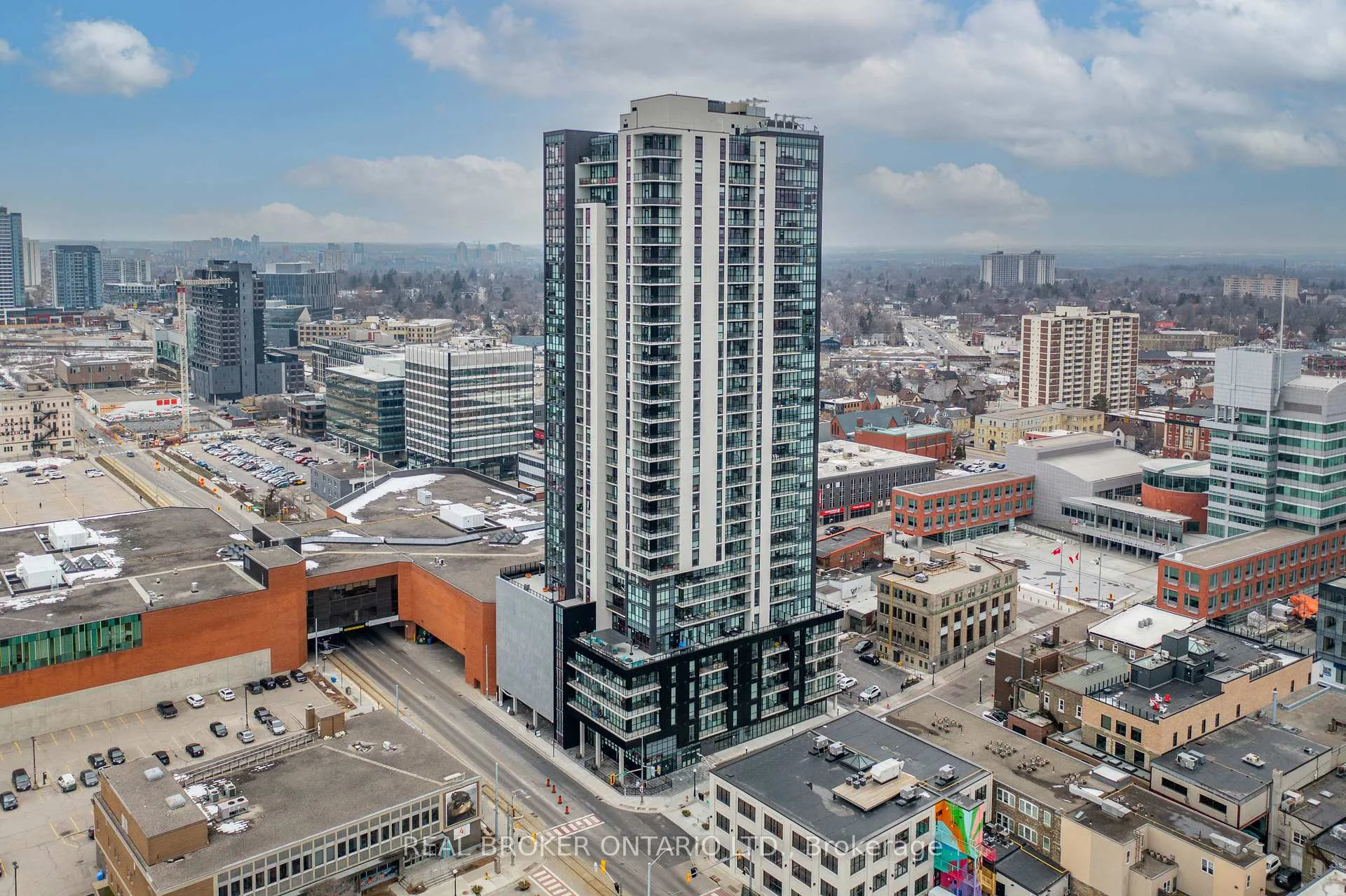 Front of Unit 1205, 60 Charles Street W