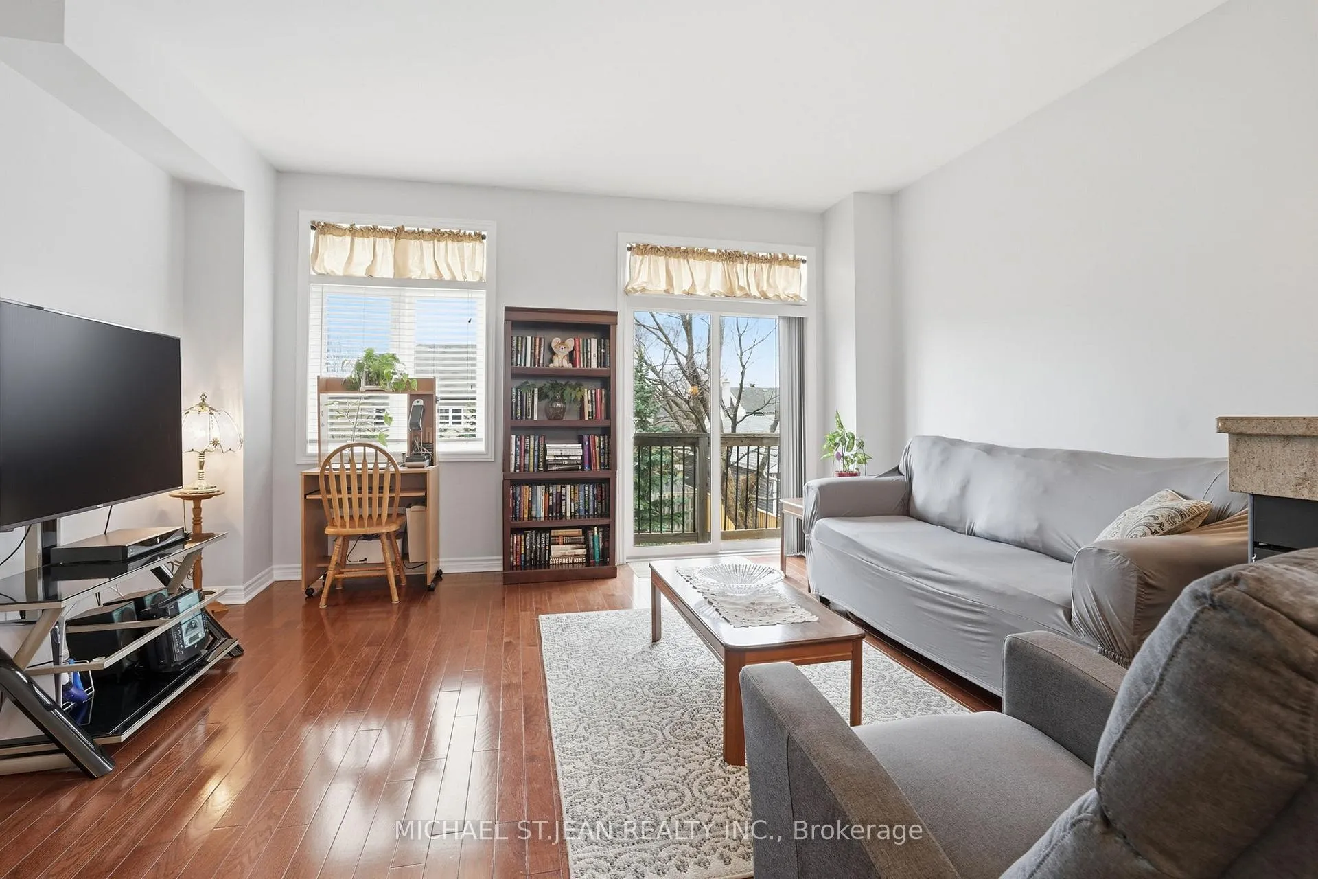 Photo 7 of 2358 Treversh Common, Burlington, Freeman — HOMEH
