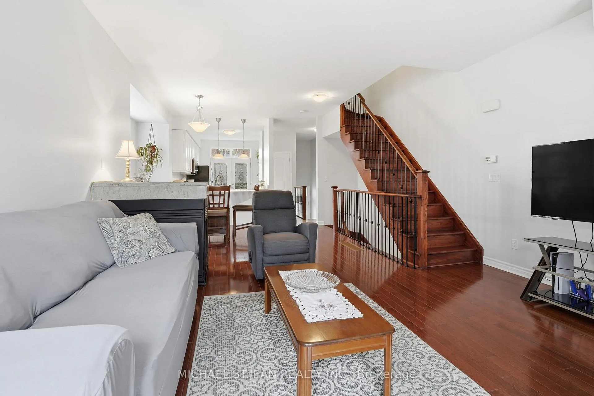 Photo 10 of 2358 Treversh Common, Burlington, Freeman — HOMEH