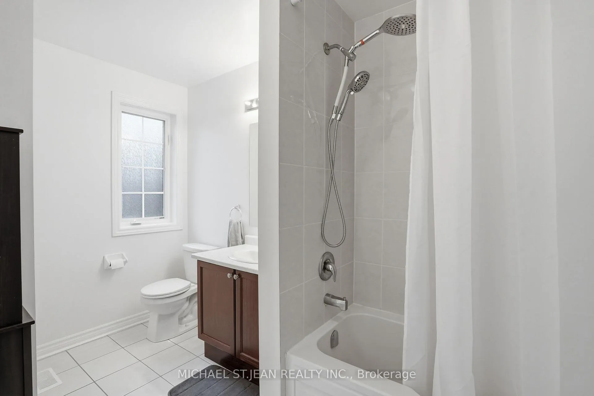 Photo 25 of 2358 Treversh Common, Burlington, Freeman — HOMEH