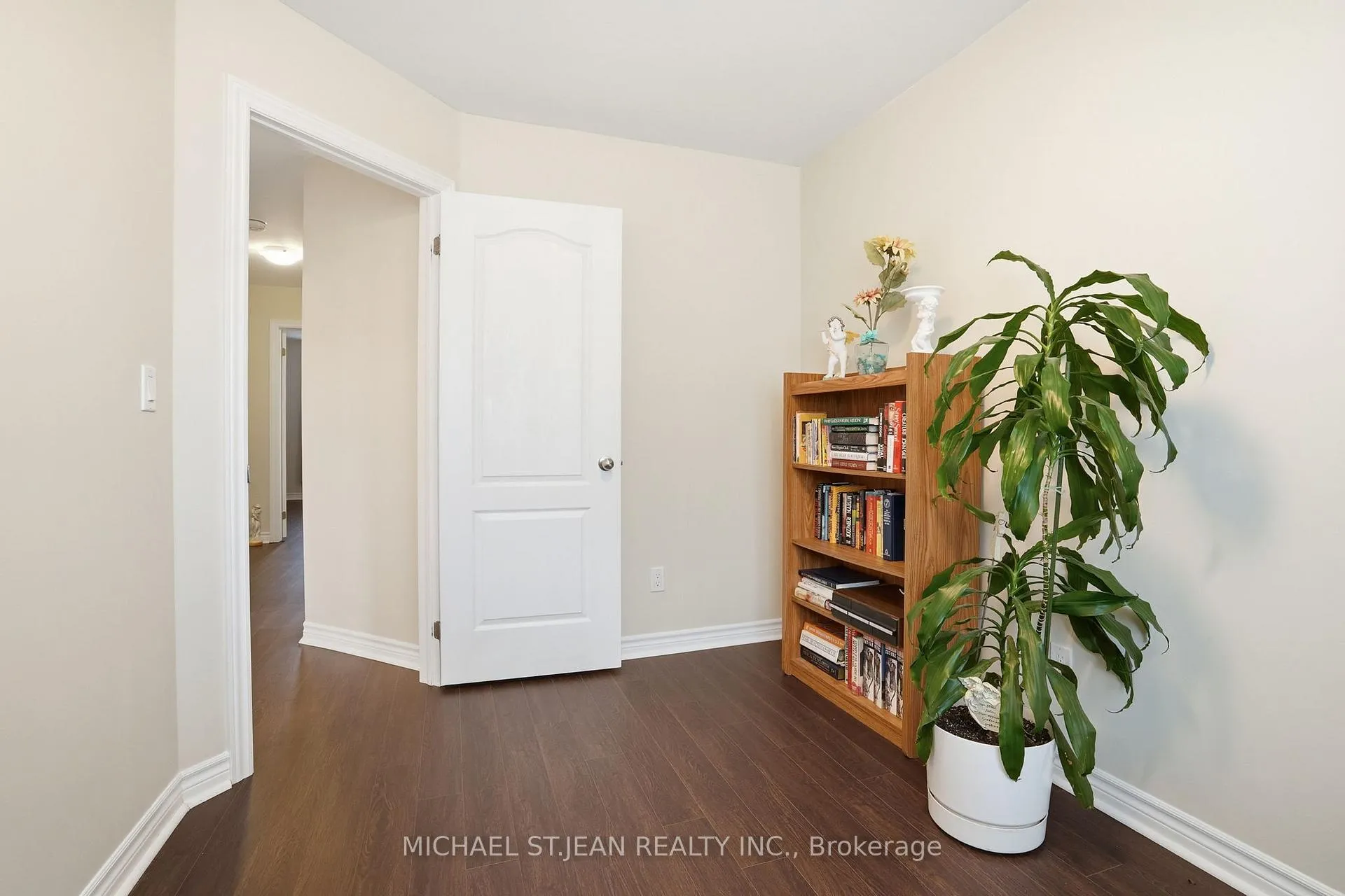 Photo 28 of 2358 Treversh Common, Burlington, Freeman — HOMEH