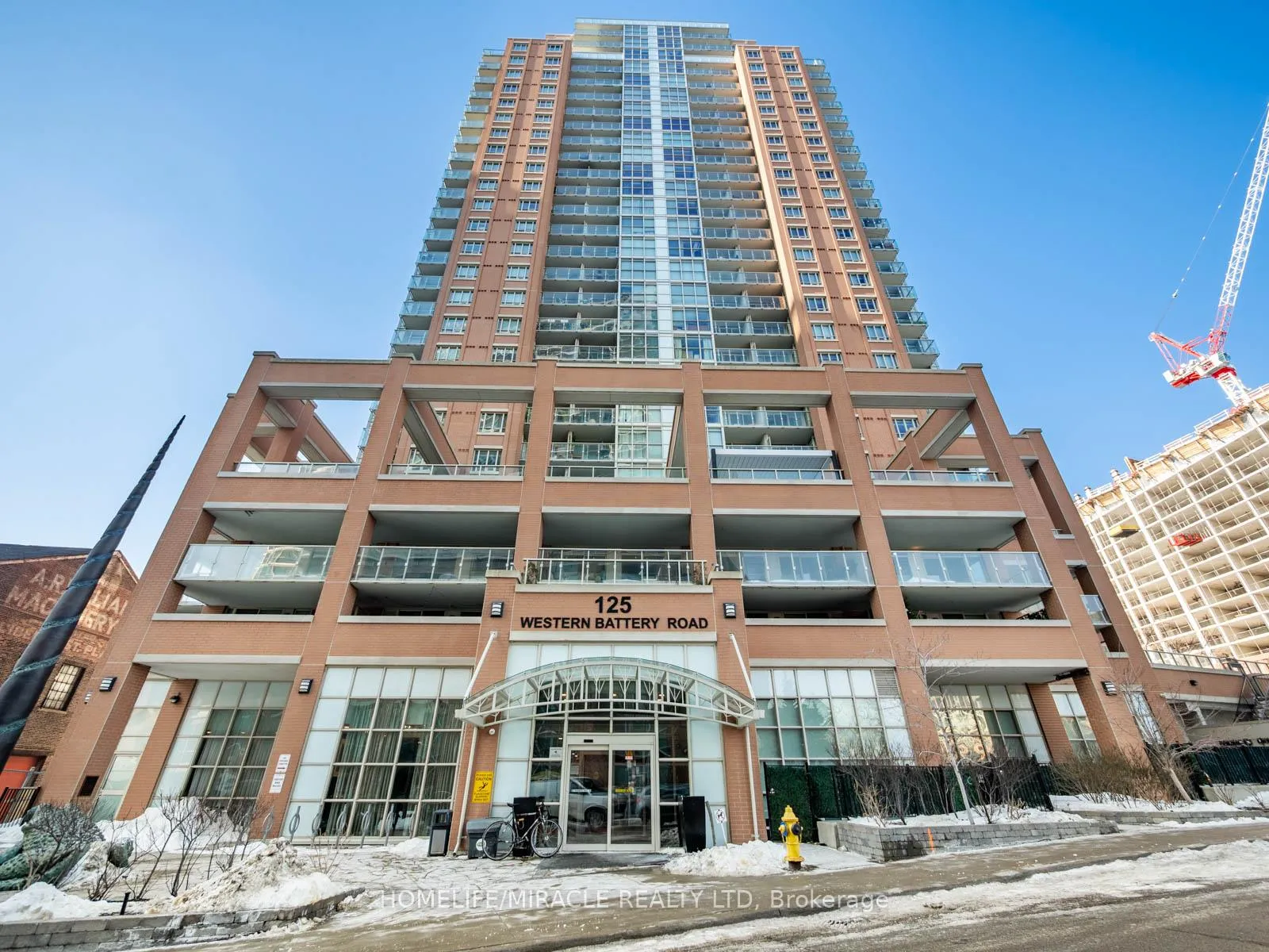 Photo 2 of Unit 103, 125 Western Battery Road, Toronto, Niagara — HOMEH