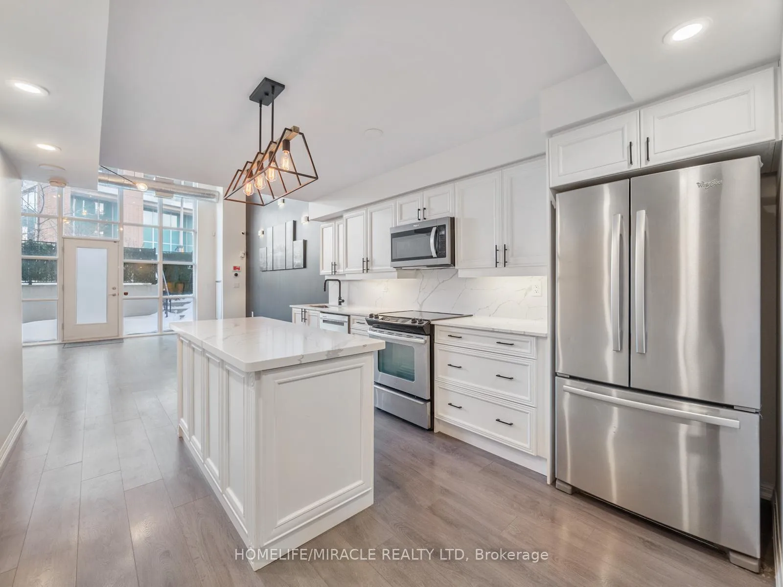 Photo 4 of Unit 103, 125 Western Battery Road, Toronto, Niagara — HOMEH