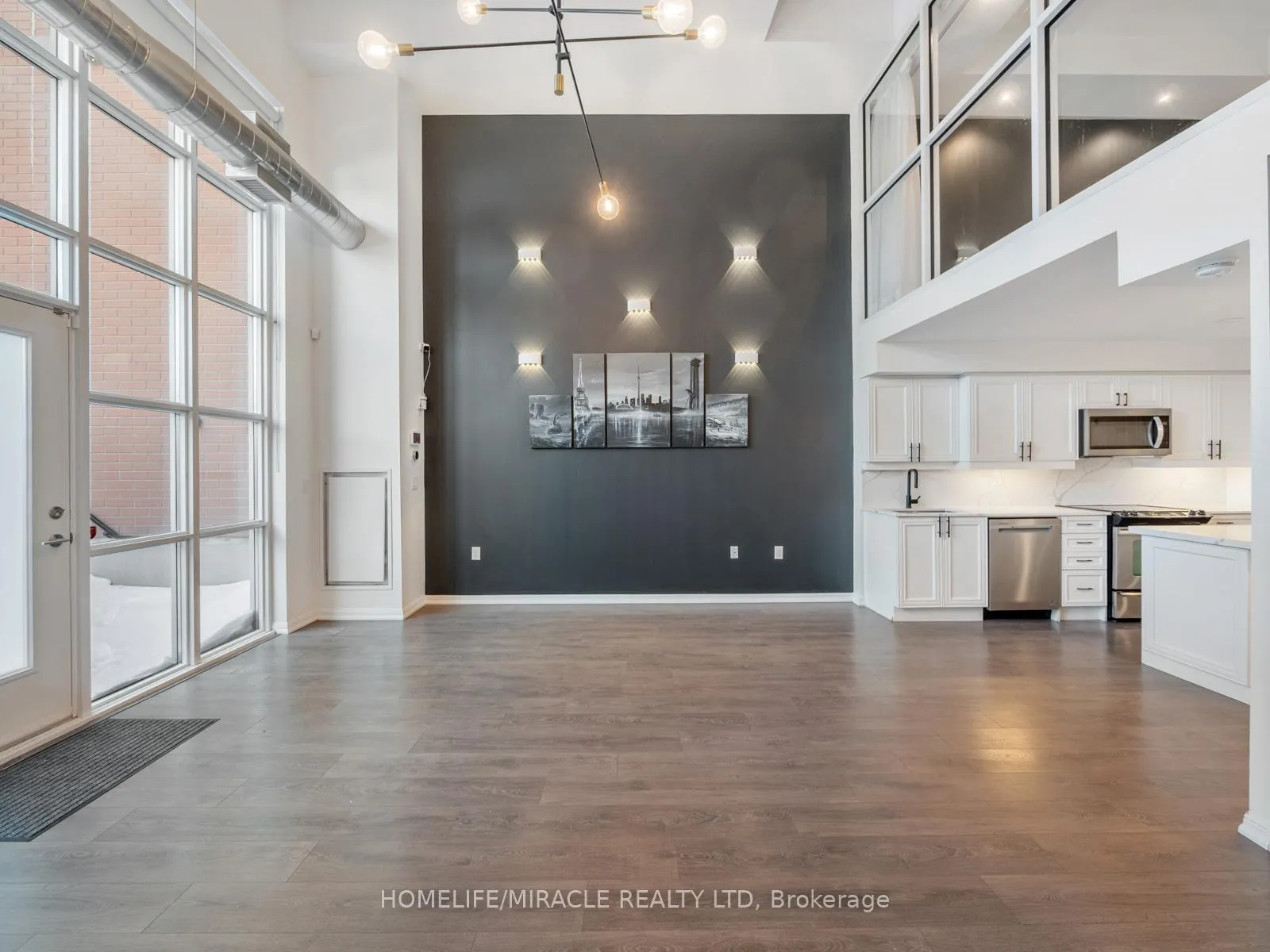 Photo 11 of Unit 103, 125 Western Battery Road, Toronto, Niagara — HOMEH