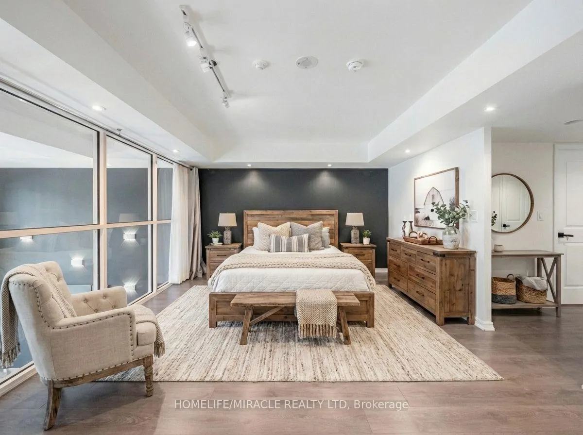 Photo 21 of Unit 103, 125 Western Battery Road, Toronto, Niagara — HOMEH
