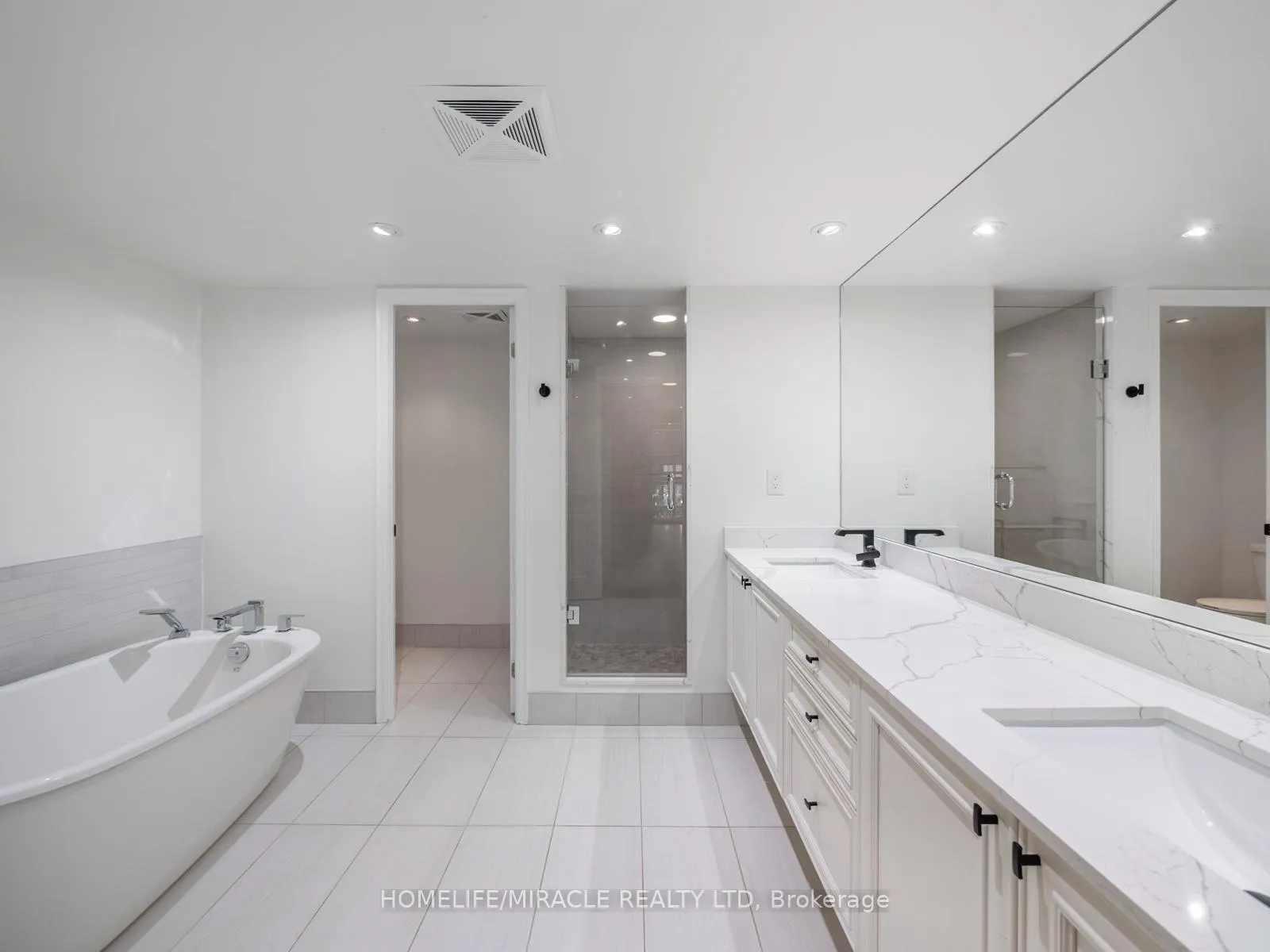 Photo 26 of Unit 103, 125 Western Battery Road, Toronto, Niagara — HOMEH