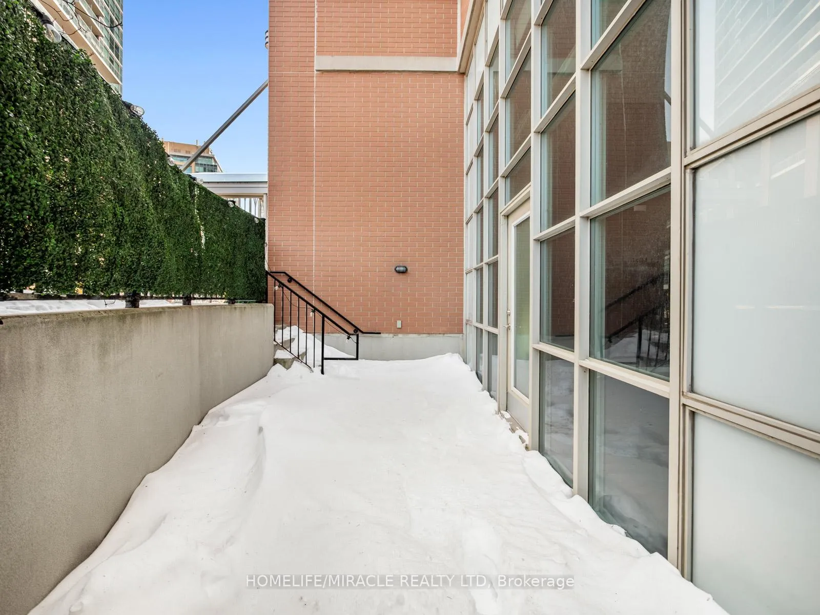 Photo 31 of Unit 103, 125 Western Battery Road, Toronto, Niagara — HOMEH