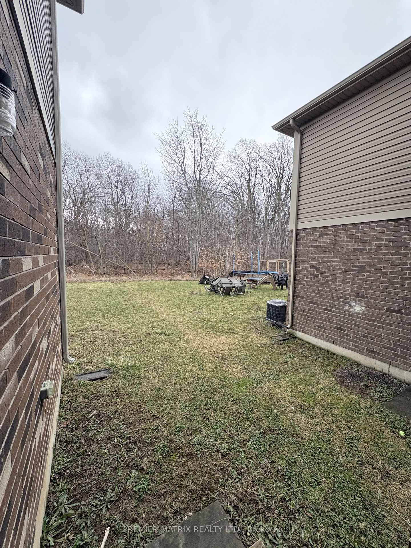 Photo 28 of 23 Elderberry Road, Thorold, Confederation Heights — HOMEH