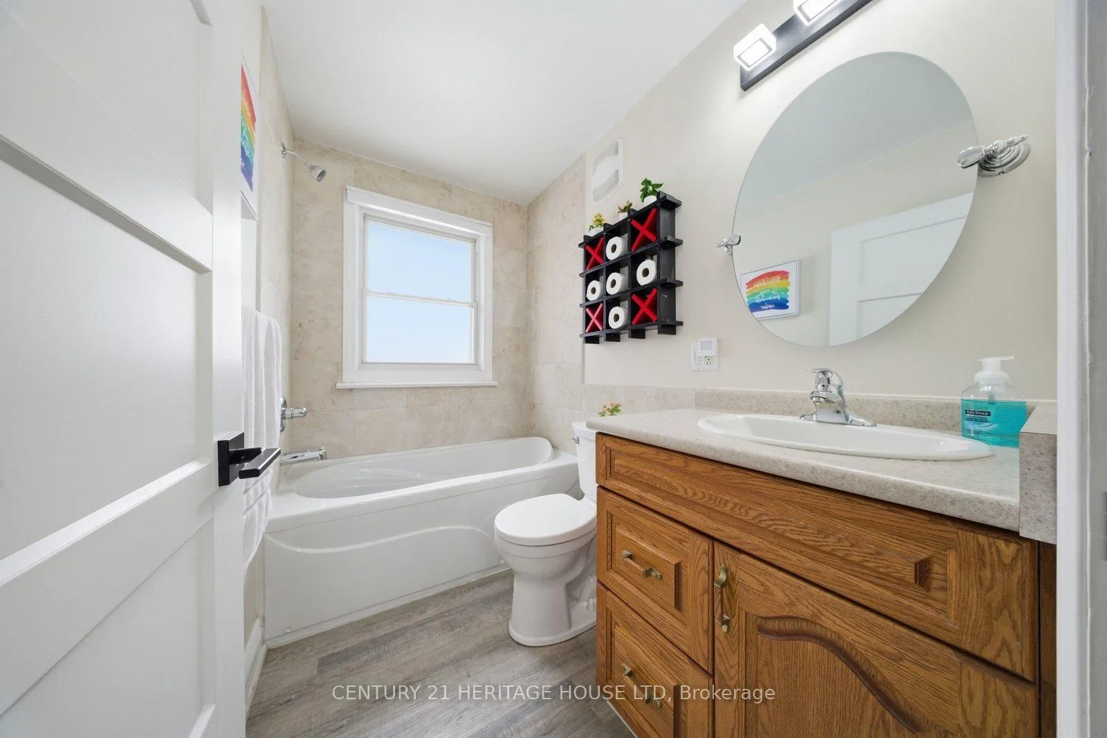 Photo 8 of 19 Hiram Road, Brant, Paris — HOMEH