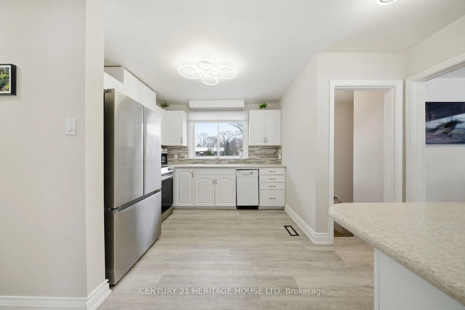 Photo 13 of 19 Hiram Road, Brant, Paris — HOMEH