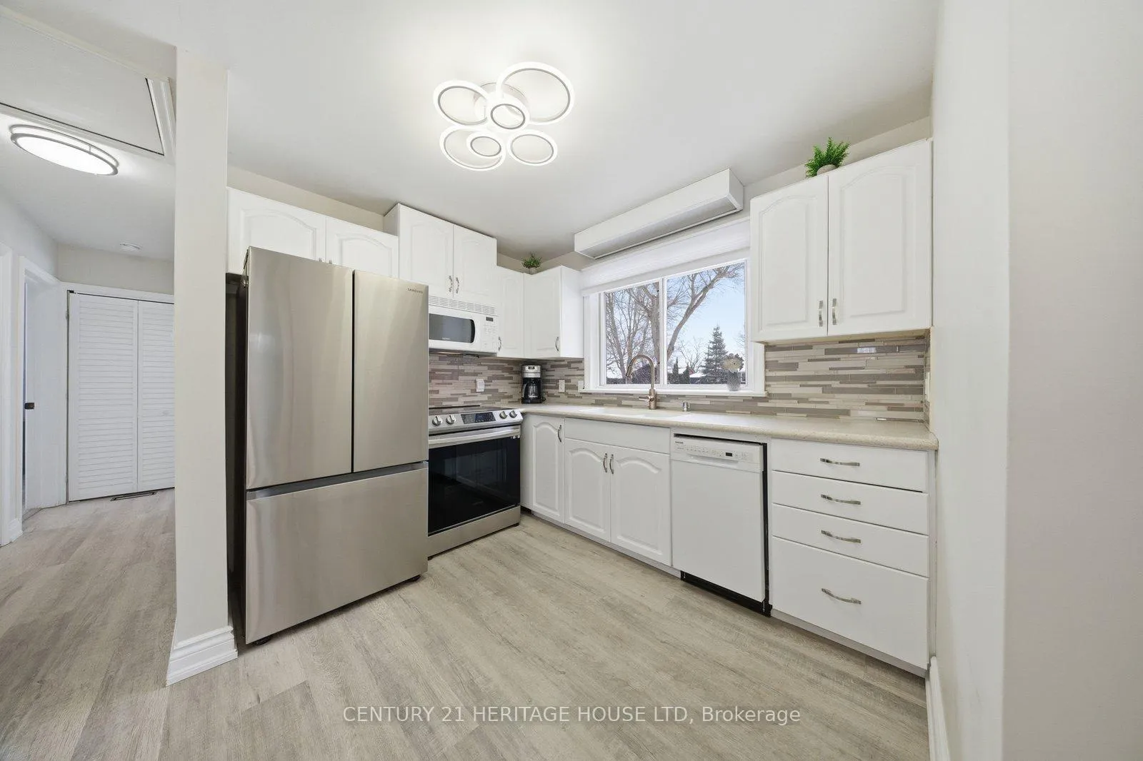 Photo 14 of 19 Hiram Road, Brant, Paris — HOMEH