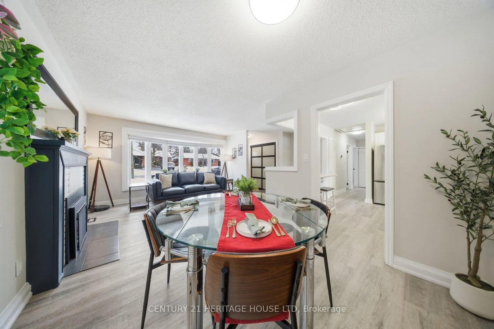 Photo 20 of 19 Hiram Road, Brant, Paris — HOMEH