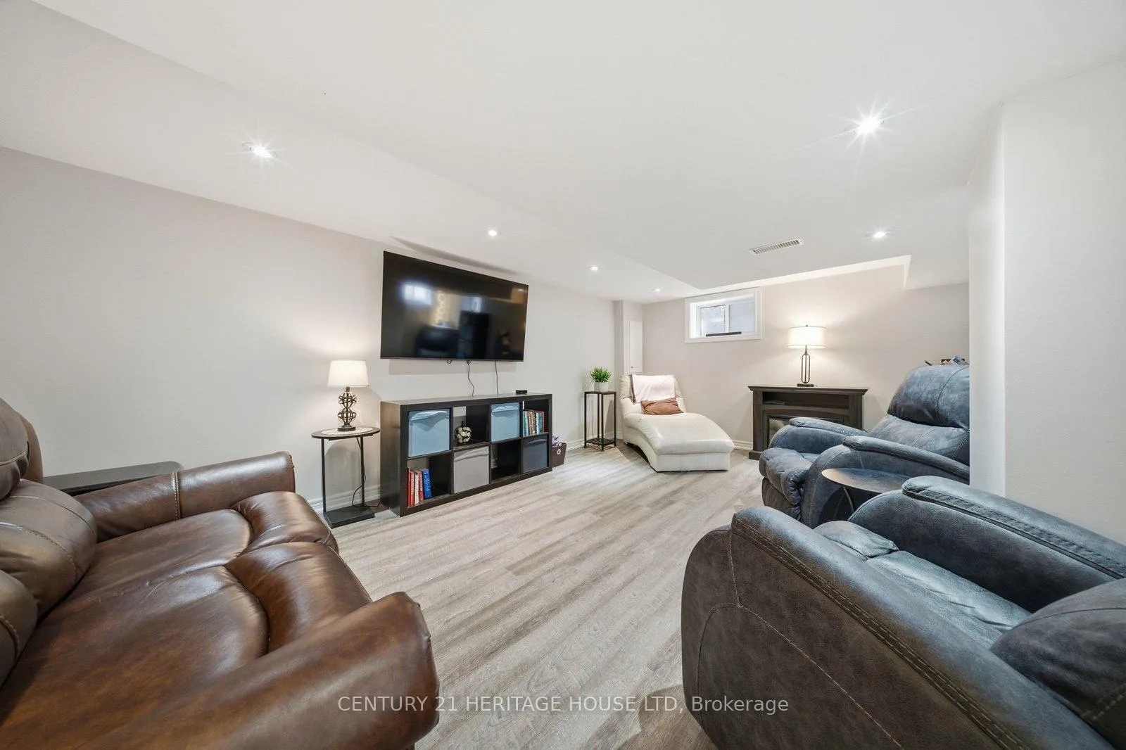 Photo 26 of 19 Hiram Road, Brant, Paris — HOMEH
