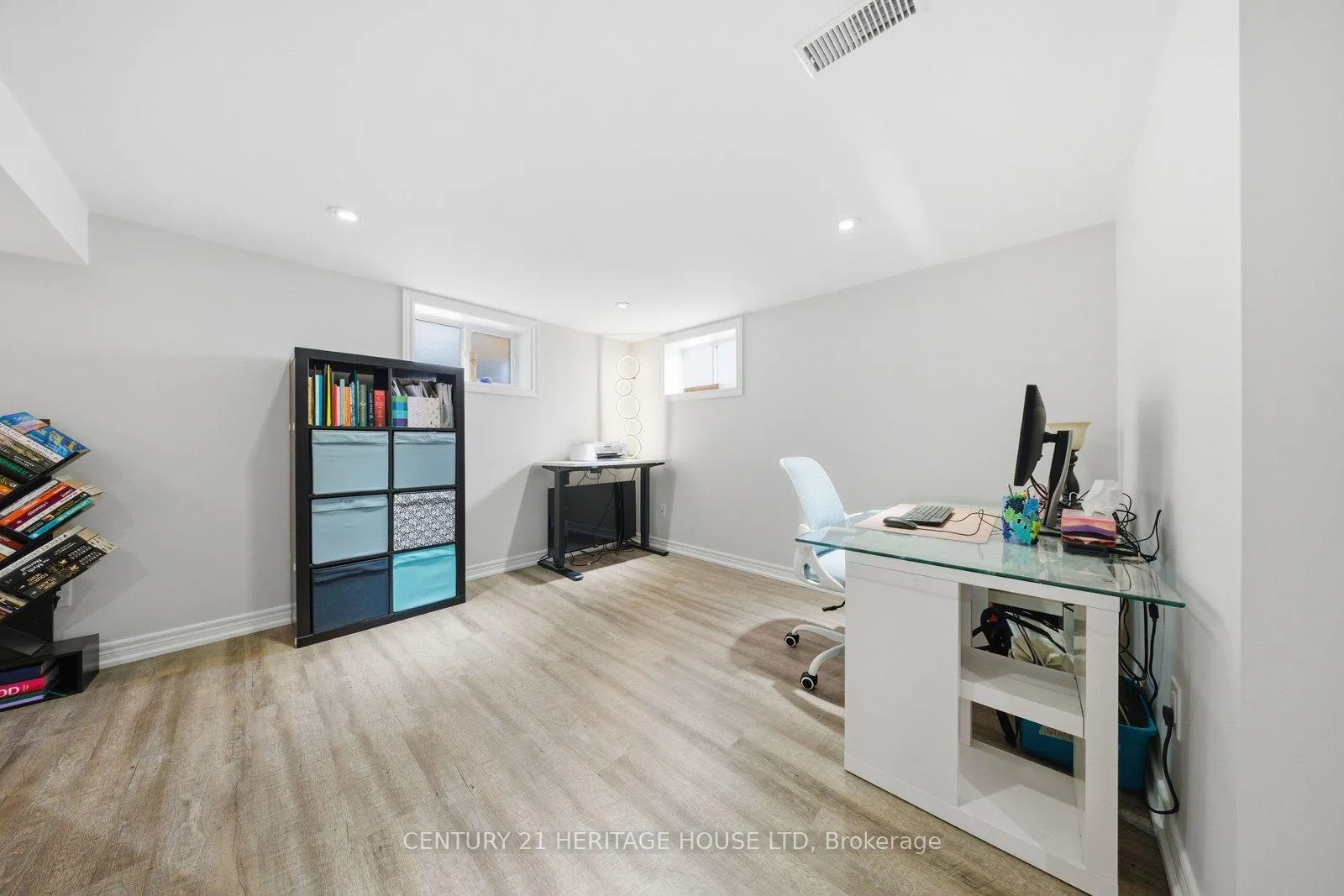 Photo 30 of 19 Hiram Road, Brant, Paris — HOMEH