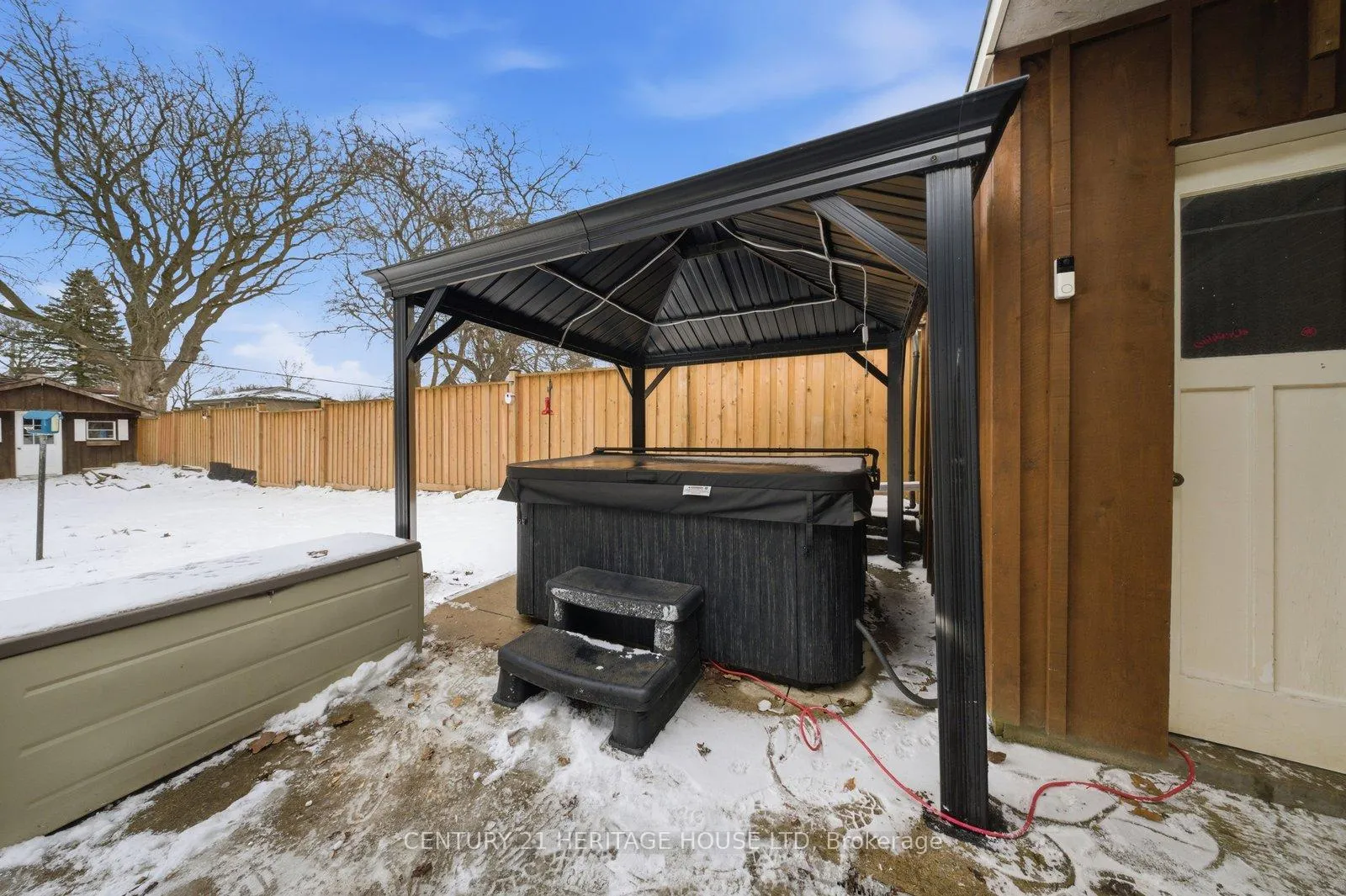 Photo 34 of 19 Hiram Road, Brant, Paris — HOMEH