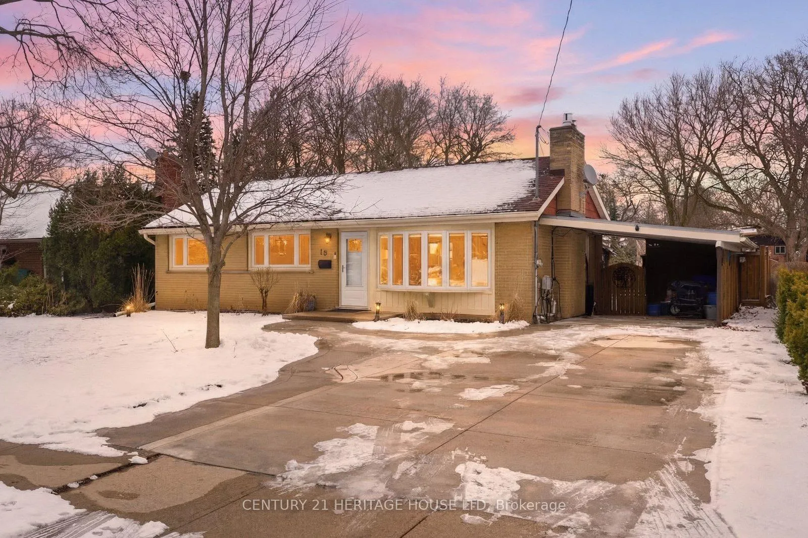 Photo 47 of 19 Hiram Road, Brant, Paris — HOMEH