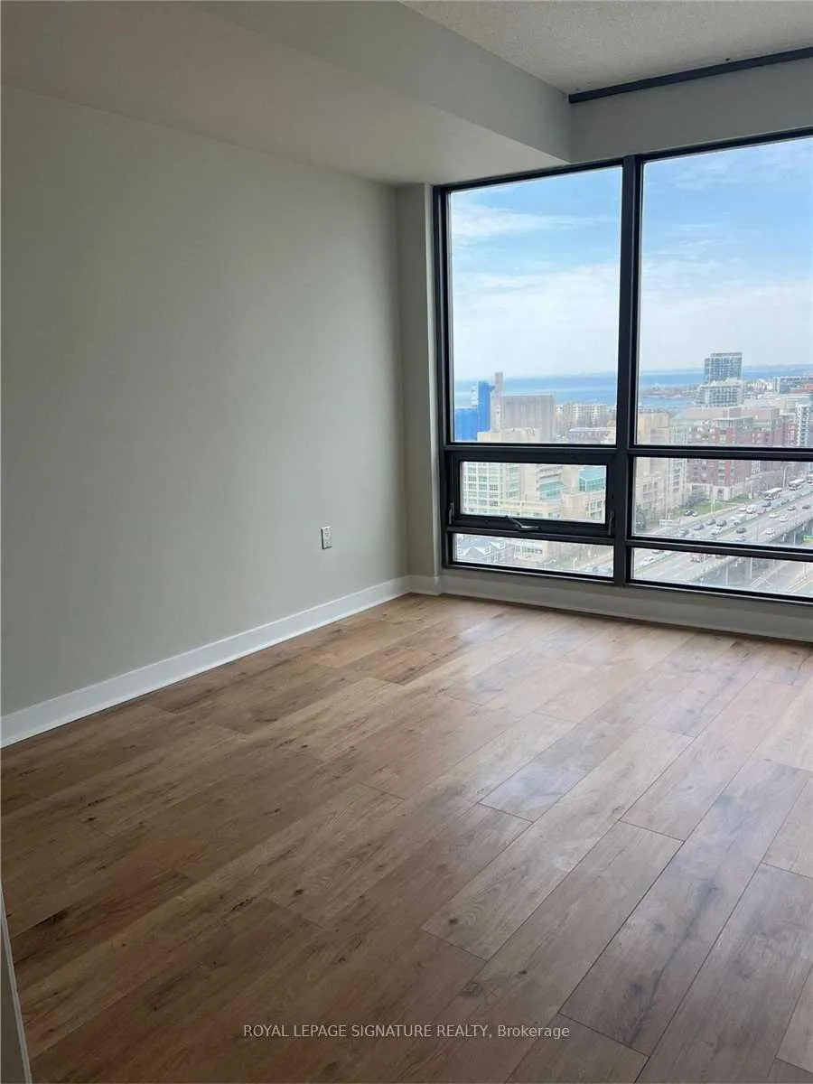 Photo 6 of Unit 2206, 5 Mariner Terrace, Toronto, Waterfront Communities — HOMEH