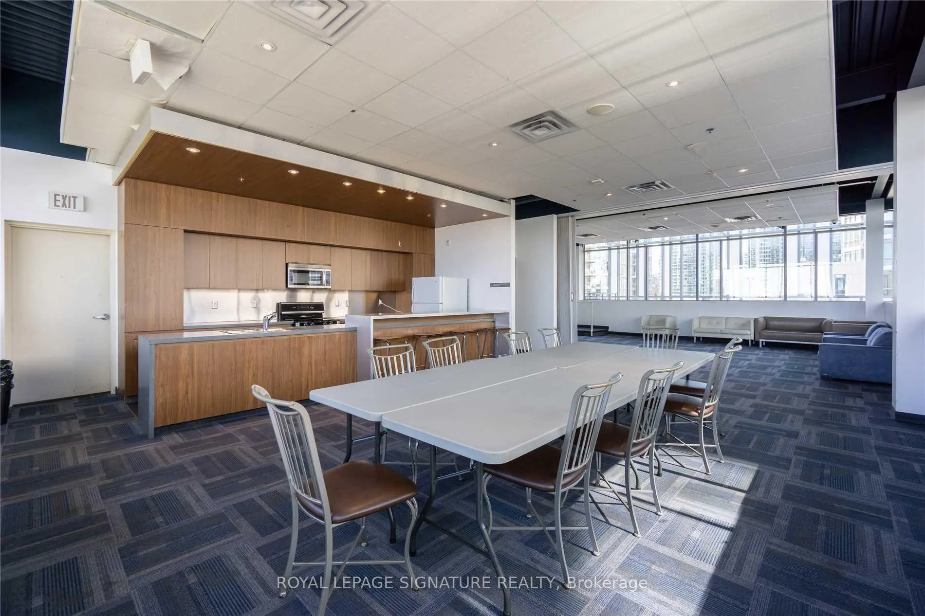 Photo 24 of Unit 2206, 5 Mariner Terrace, Toronto, Waterfront Communities — HOMEH