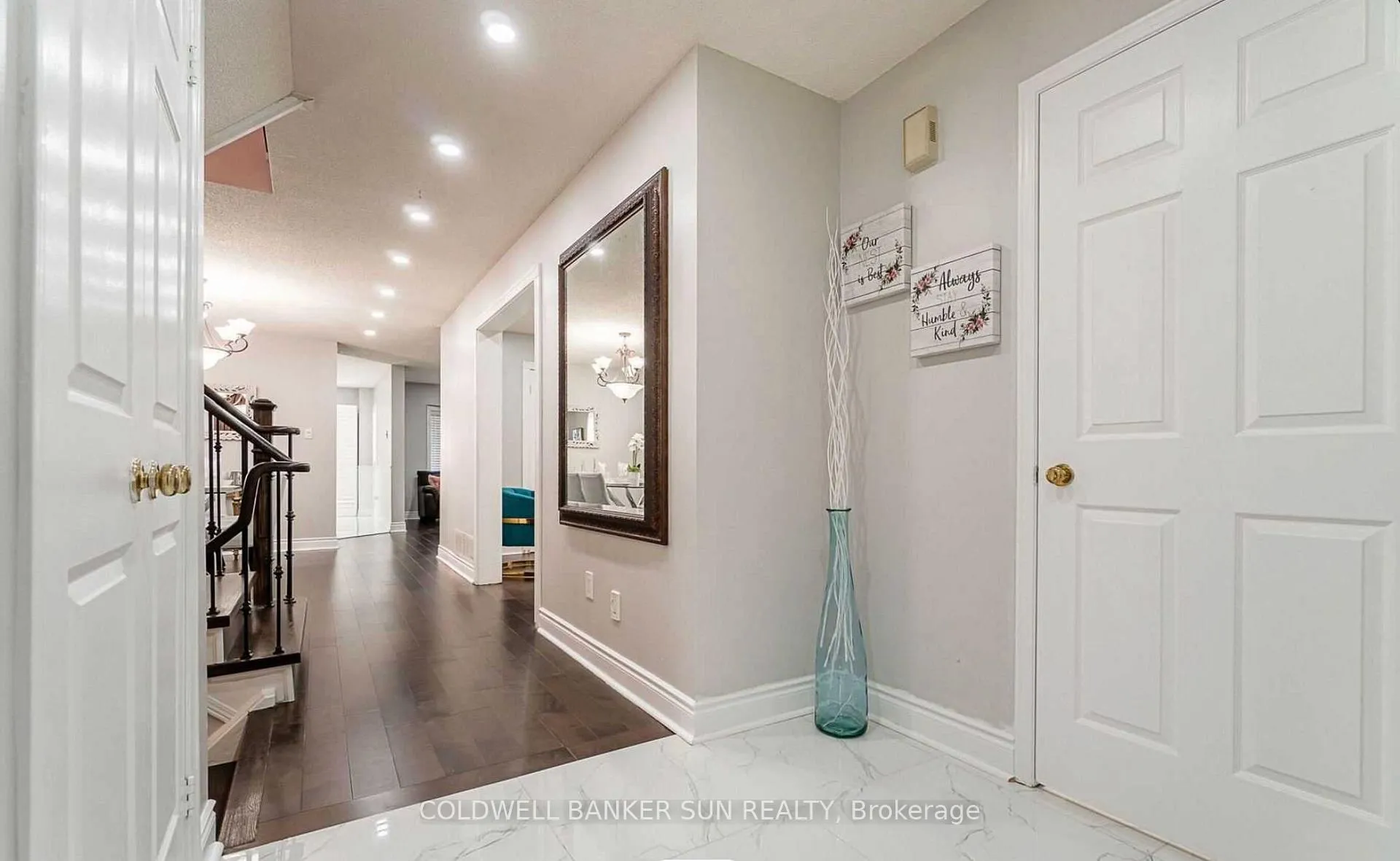 Photo 4 of 3 Cheviot Crescent, Brampton, Heart Lake East — HOMEH