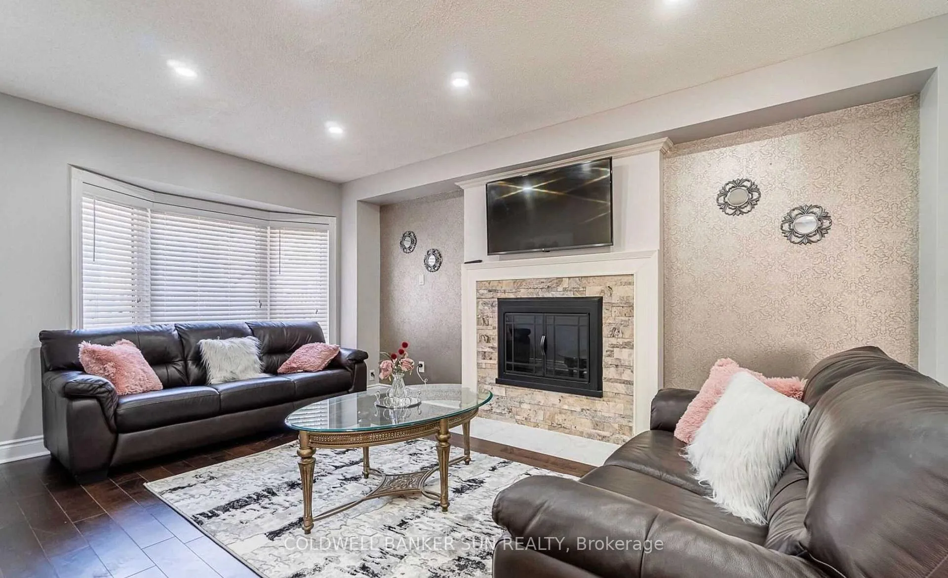 Photo 10 of 3 Cheviot Crescent, Brampton, Heart Lake East — HOMEH