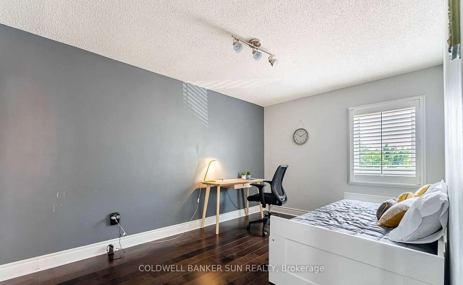 Photo 23 of 3 Cheviot Crescent, Brampton, Heart Lake East — HOMEH