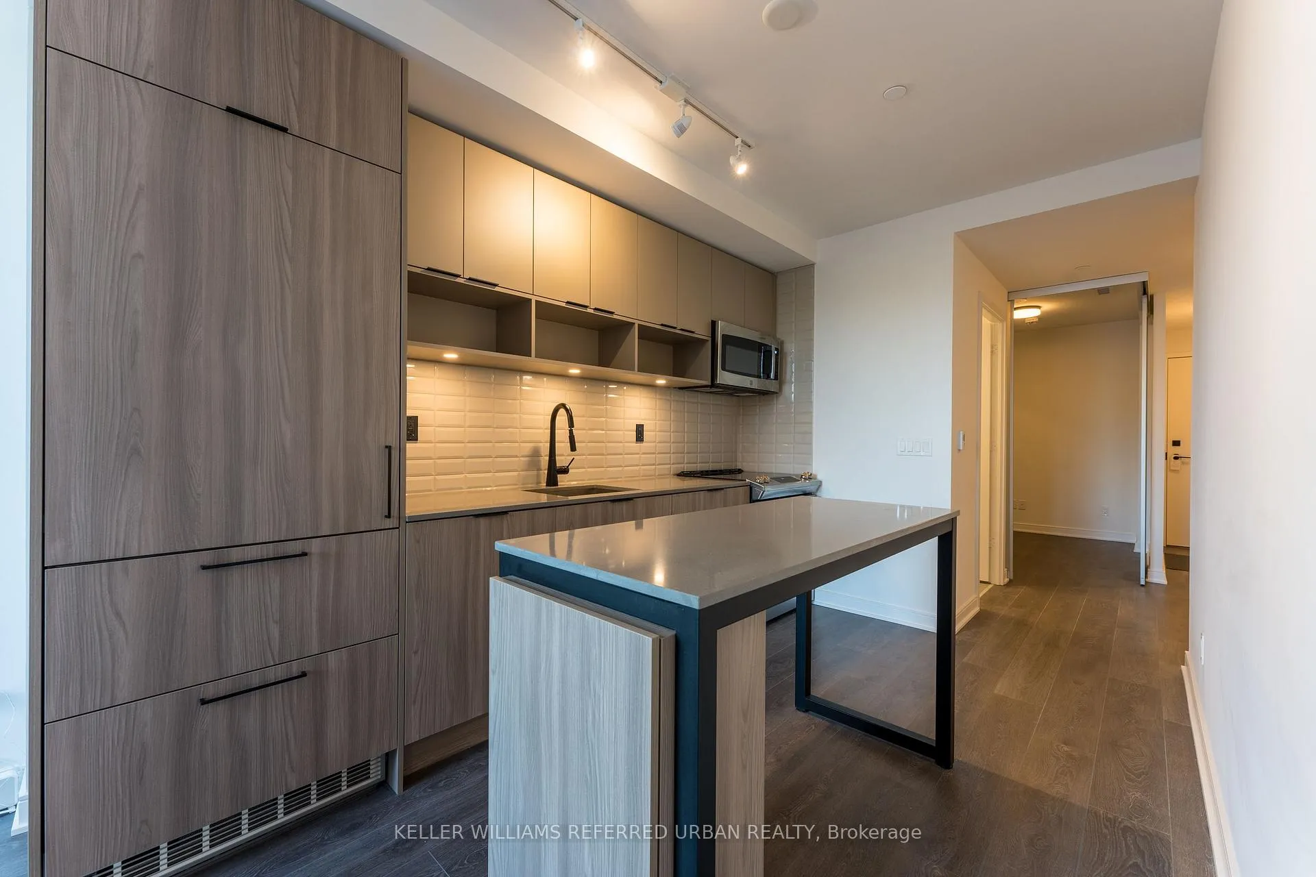Photo 4 of Unit S107, 180 Mill Street, Toronto, Waterfront Communities — HOMEH