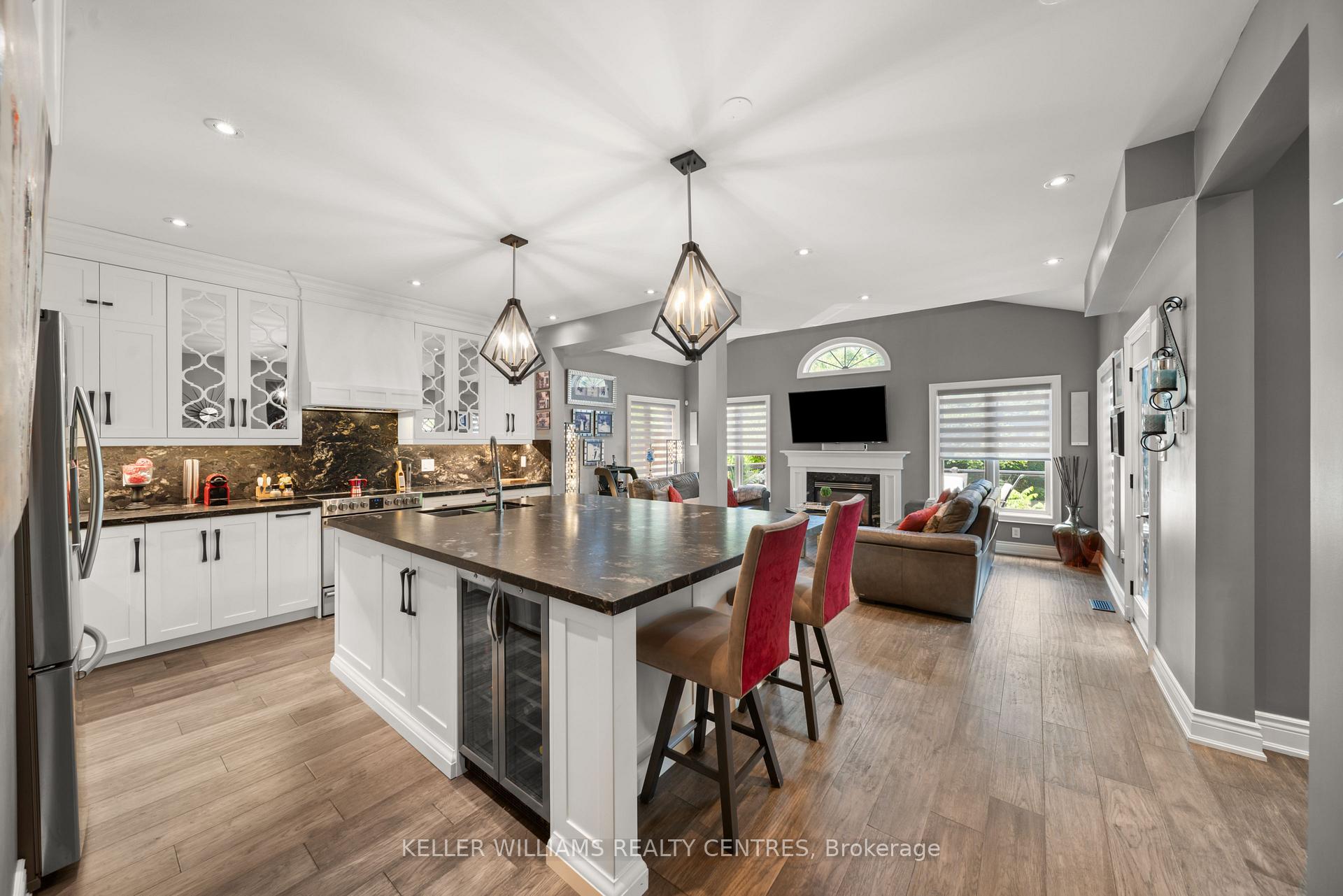 Photo 6 of 12 Quaker House Lane, King, Schomberg — HOMEH