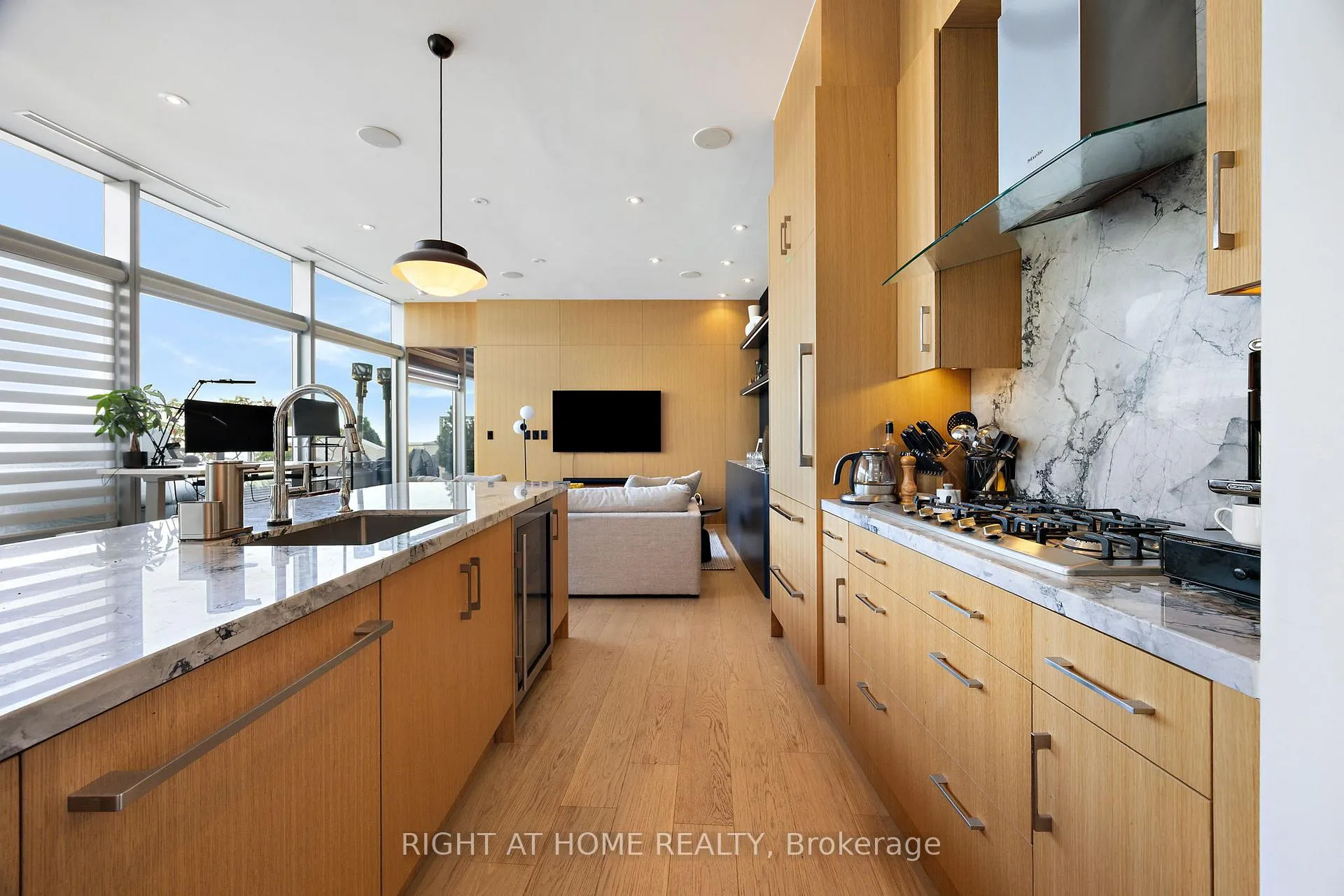 Photo 1 of Unit 1202, 39 Queens Quay E, Toronto, Waterfront Communities — HOMEH