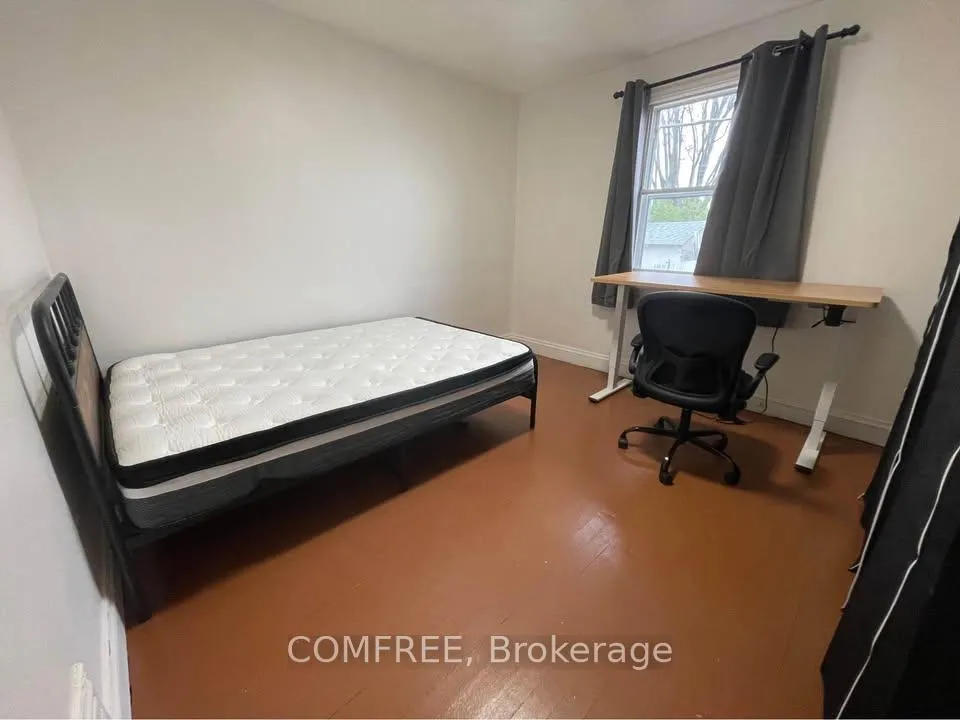 Photo 3 of 235 Belford Crescent, Ottawa, Westboro/Hampton Park — HOMEH