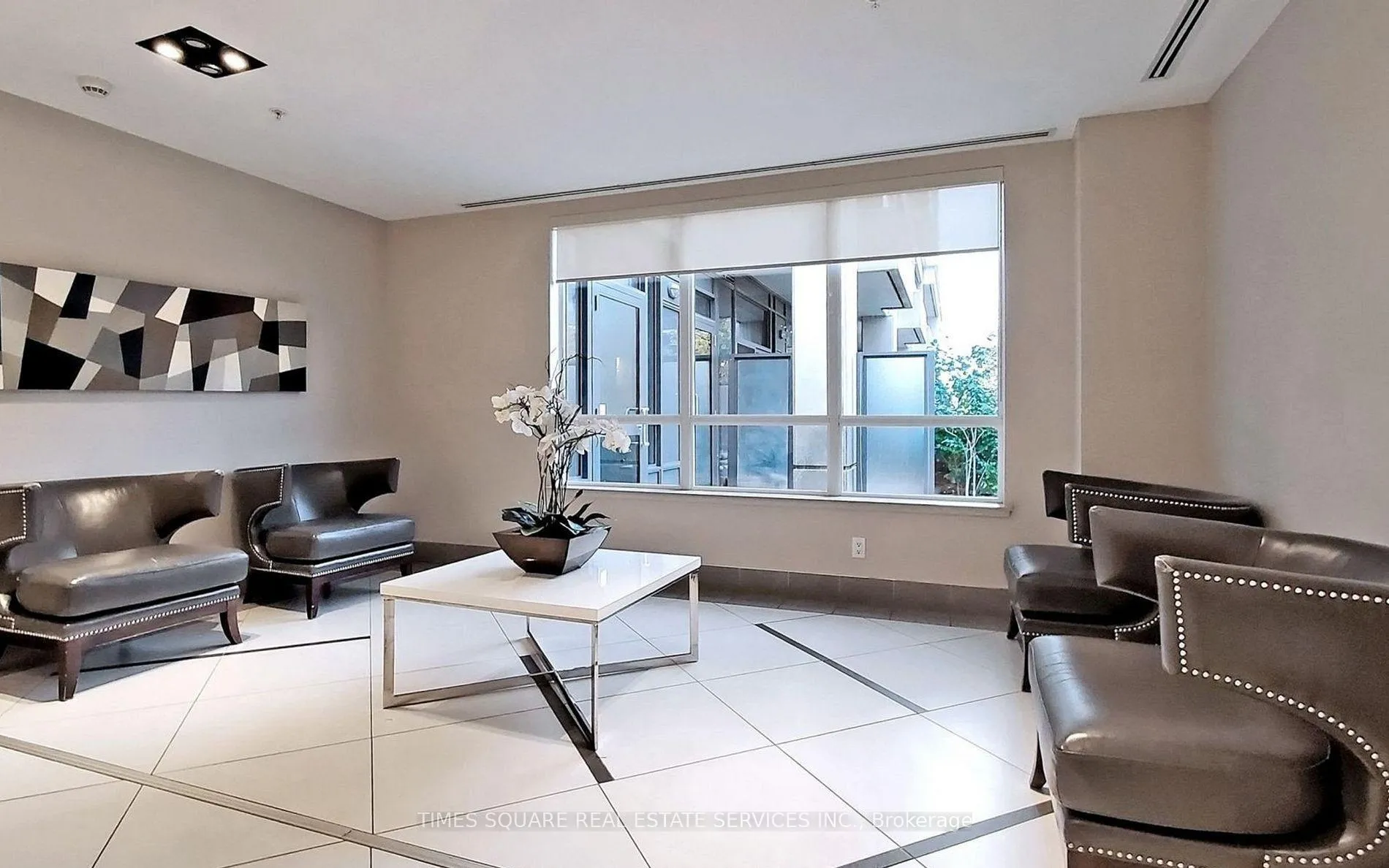 Photo 3 of Unit 710, 75 North Park Road, Vaughan, Beverley Glen — HOMEH