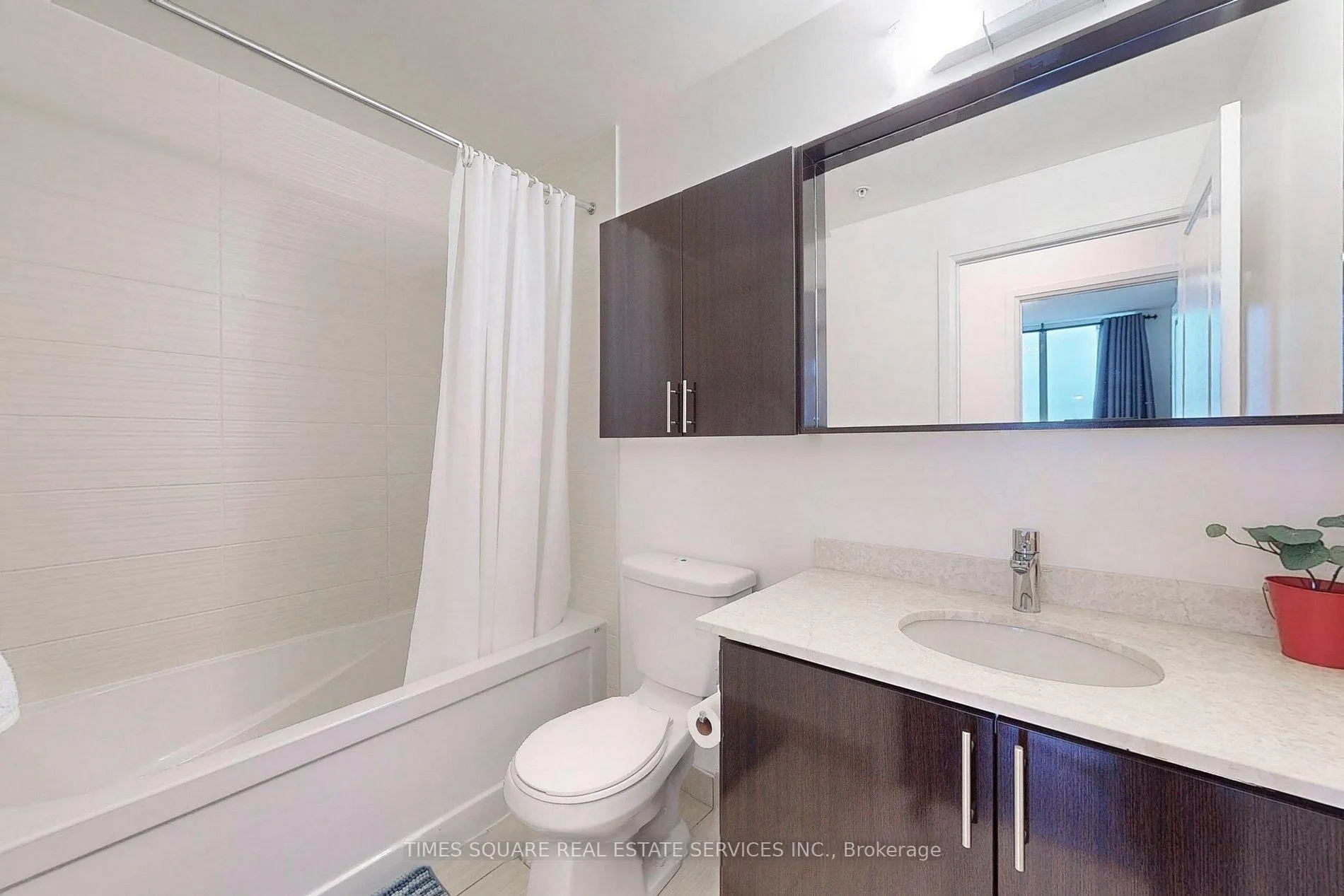 Photo 12 of Unit 710, 75 North Park Road, Vaughan, Beverley Glen — HOMEH
