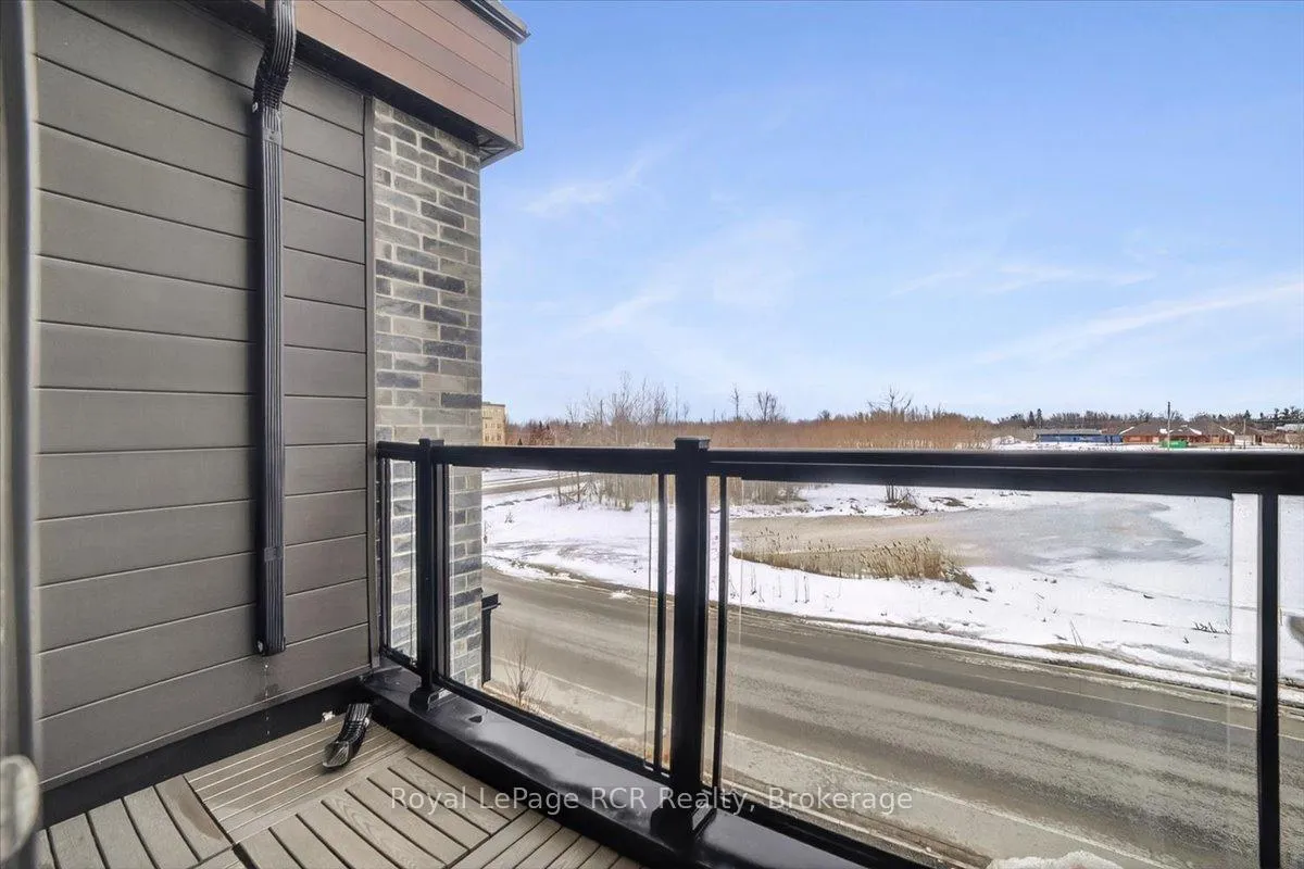 Photo 12 of 154 Elgin Street, Orillia — HOMEH