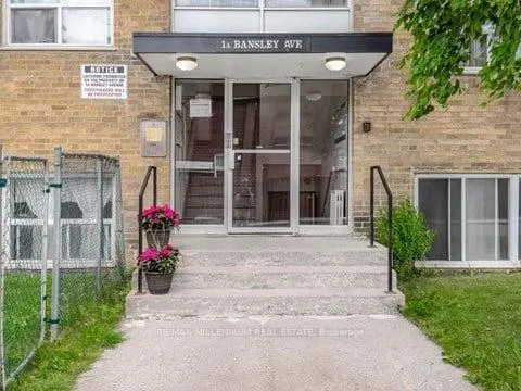Photo 6 of Unit 102, 1 Bansley Avenue, Toronto, Oakwood Village — HOMEH