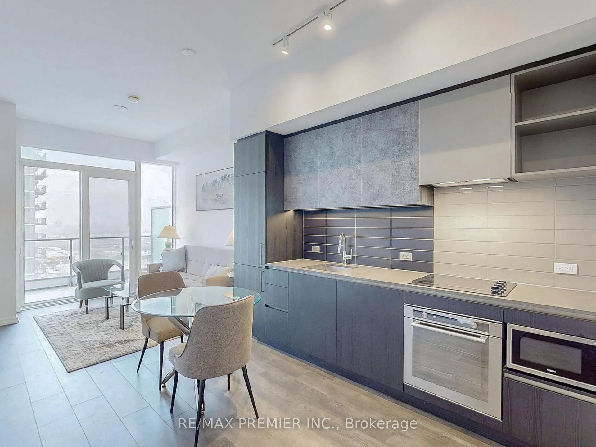 Photo 9 of Unit 2510, 7890 Jane Street, Vaughan, Vaughan Corporate Centre — HOMEH