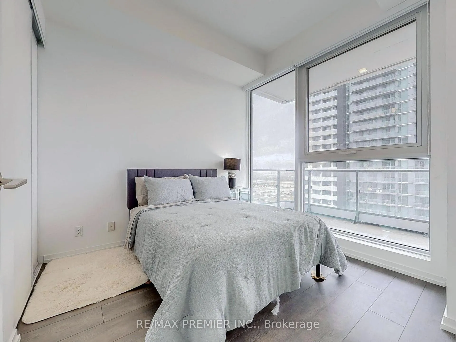 Photo 14 of Unit 2510, 7890 Jane Street, Vaughan, Vaughan Corporate Centre — HOMEH