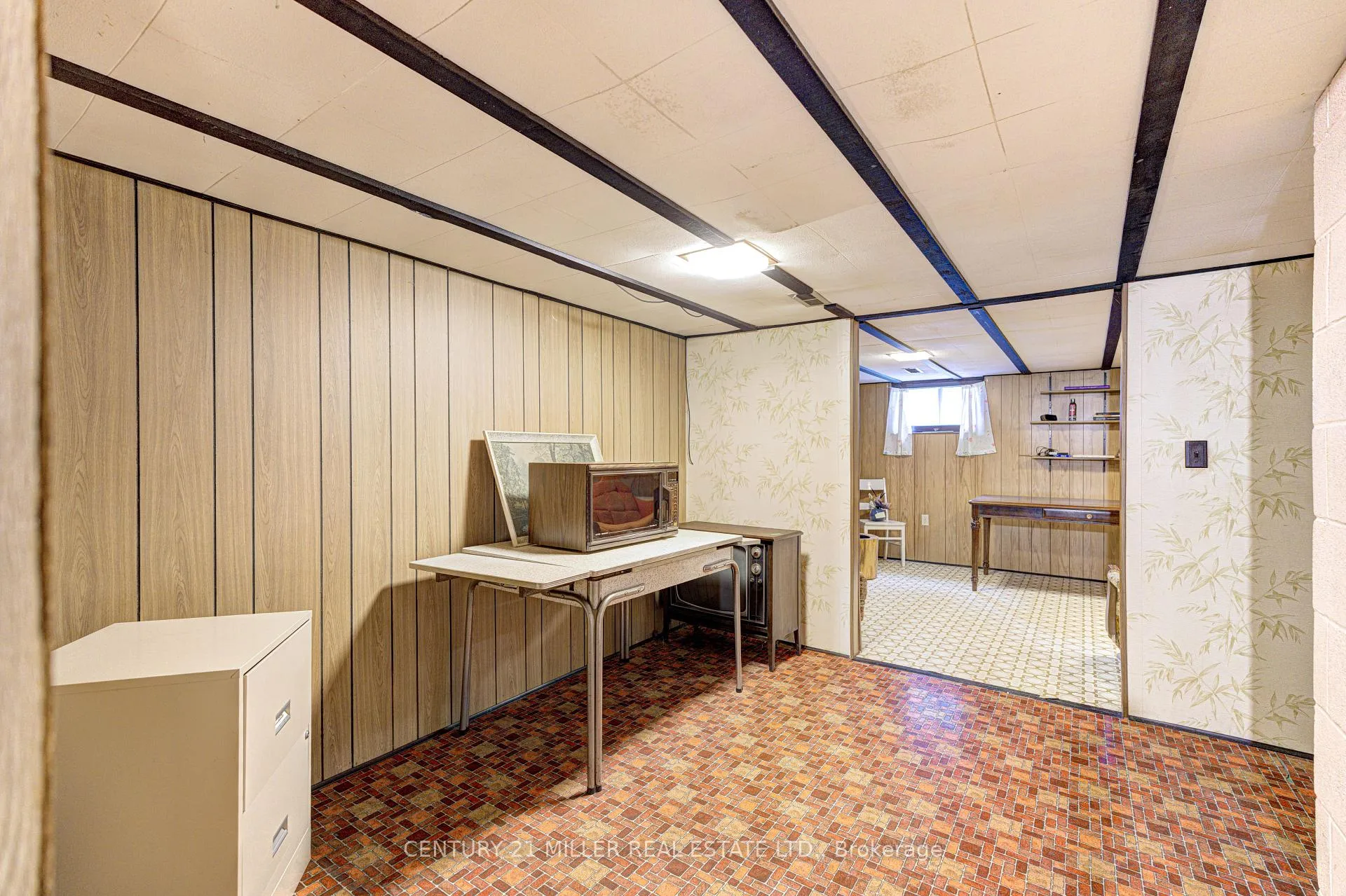 Photo 30 of 21 Dixon Road, Etobicoke, Humber Heights — HOMEH