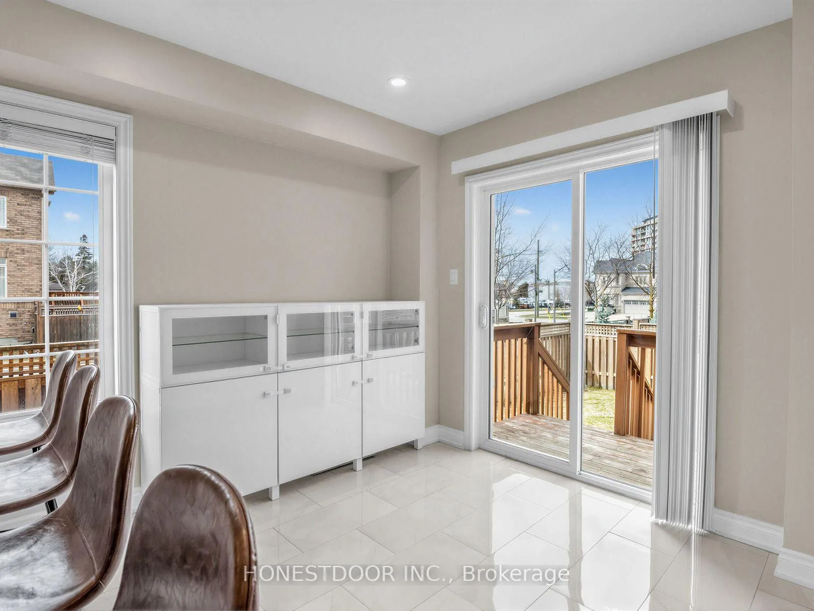 Photo 7 of 76 Peshawar Avenue, Markham, Village Green-South Unionville — HOMEH