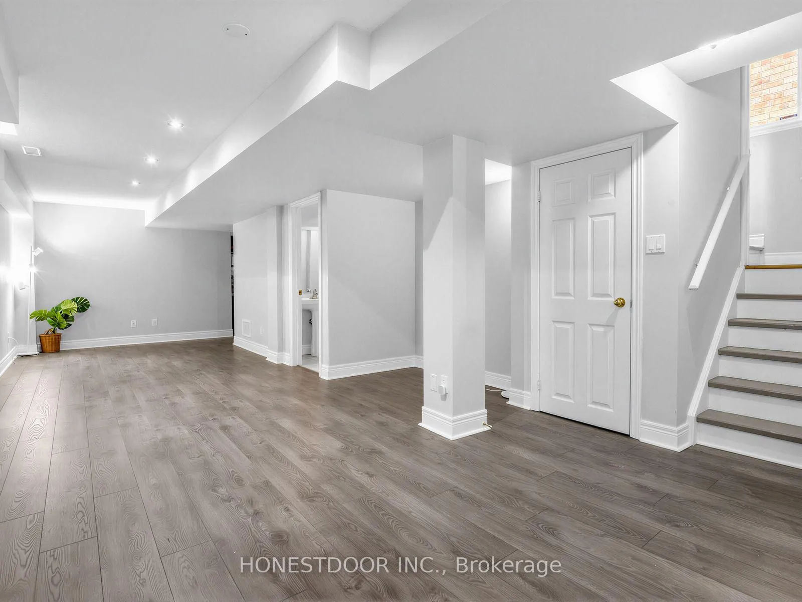 Photo 15 of 76 Peshawar Avenue, Markham, Village Green-South Unionville — HOMEH