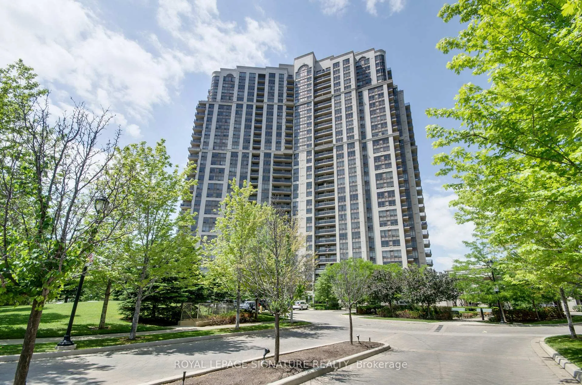 Photo 2 of Unit 2021, 700 Humberwood Boulevard, Etobicoke, West Humber-Clairville — HOMEH