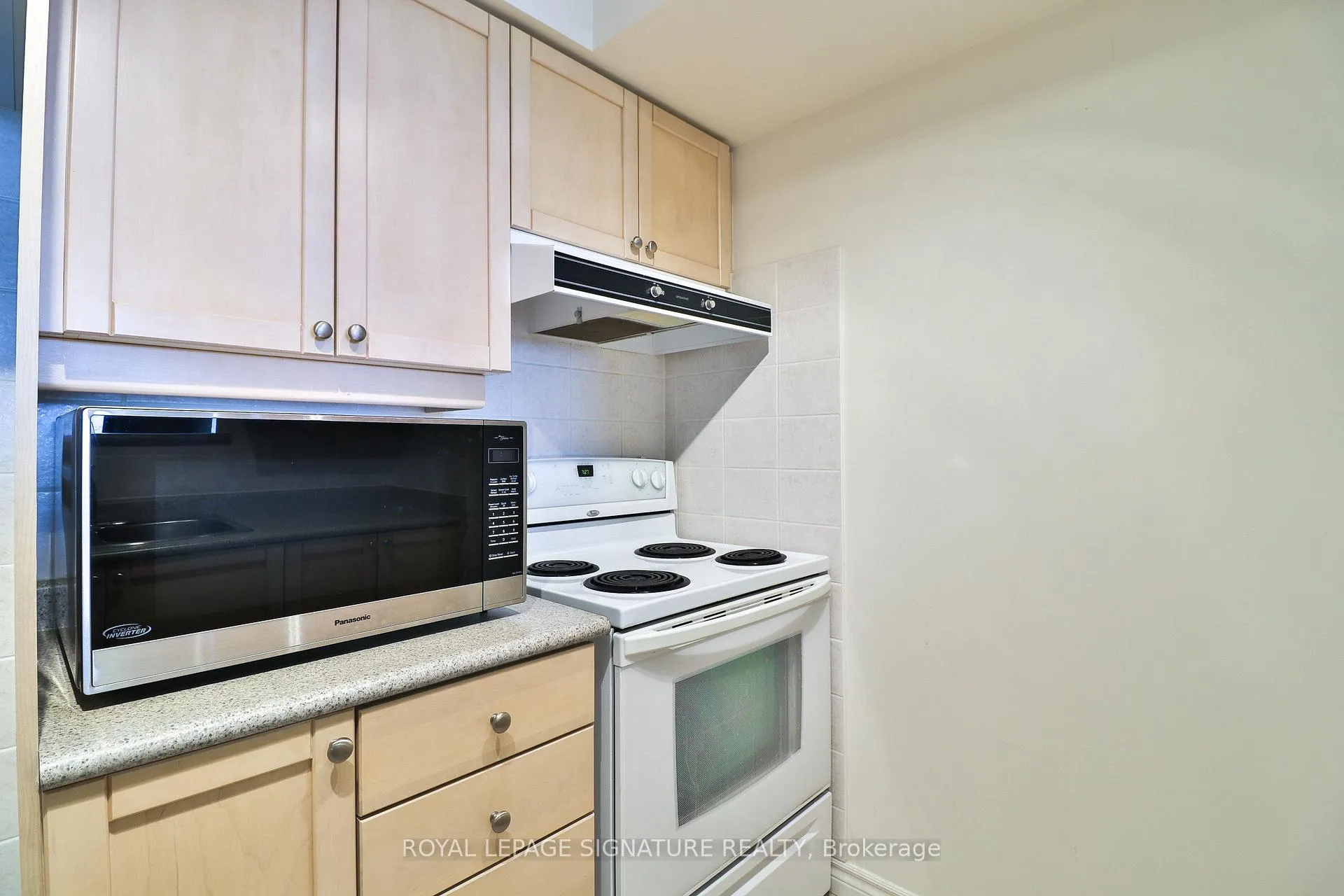 Photo 22 of Unit 2021, 700 Humberwood Boulevard, Etobicoke, West Humber-Clairville — HOMEH