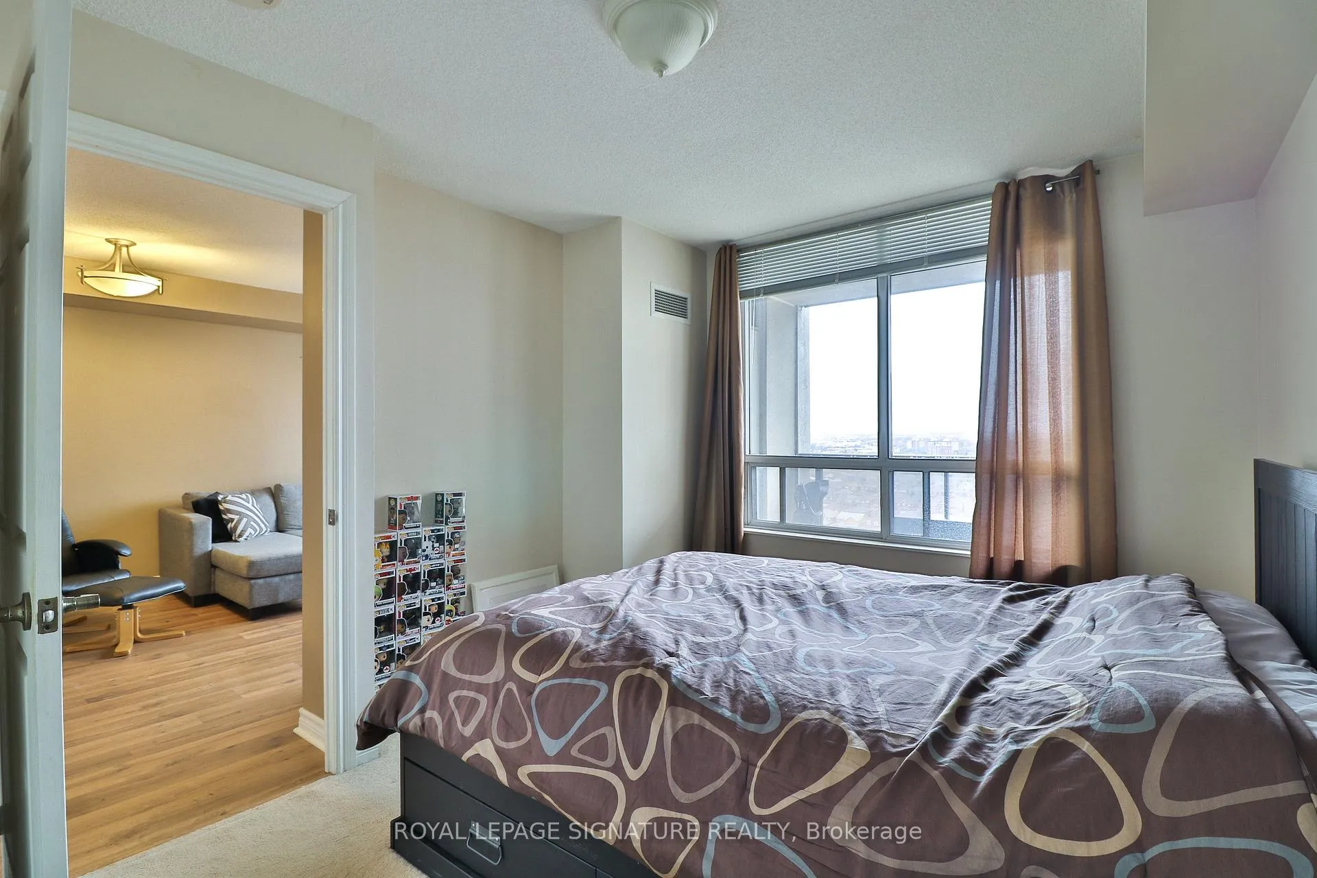 Photo 24 of Unit 2021, 700 Humberwood Boulevard, Etobicoke, West Humber-Clairville — HOMEH
