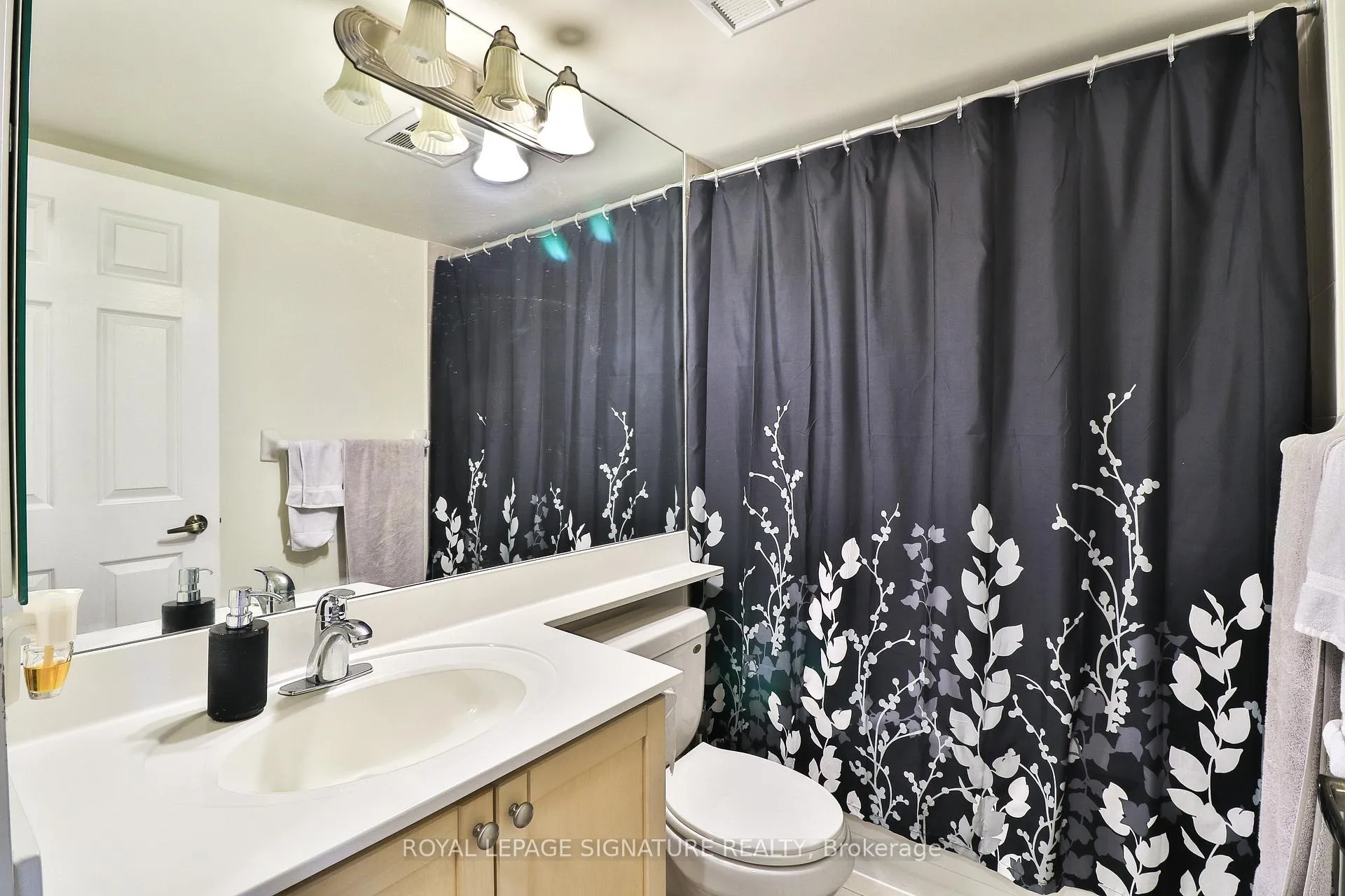 Photo 28 of Unit 2021, 700 Humberwood Boulevard, Etobicoke, West Humber-Clairville — HOMEH