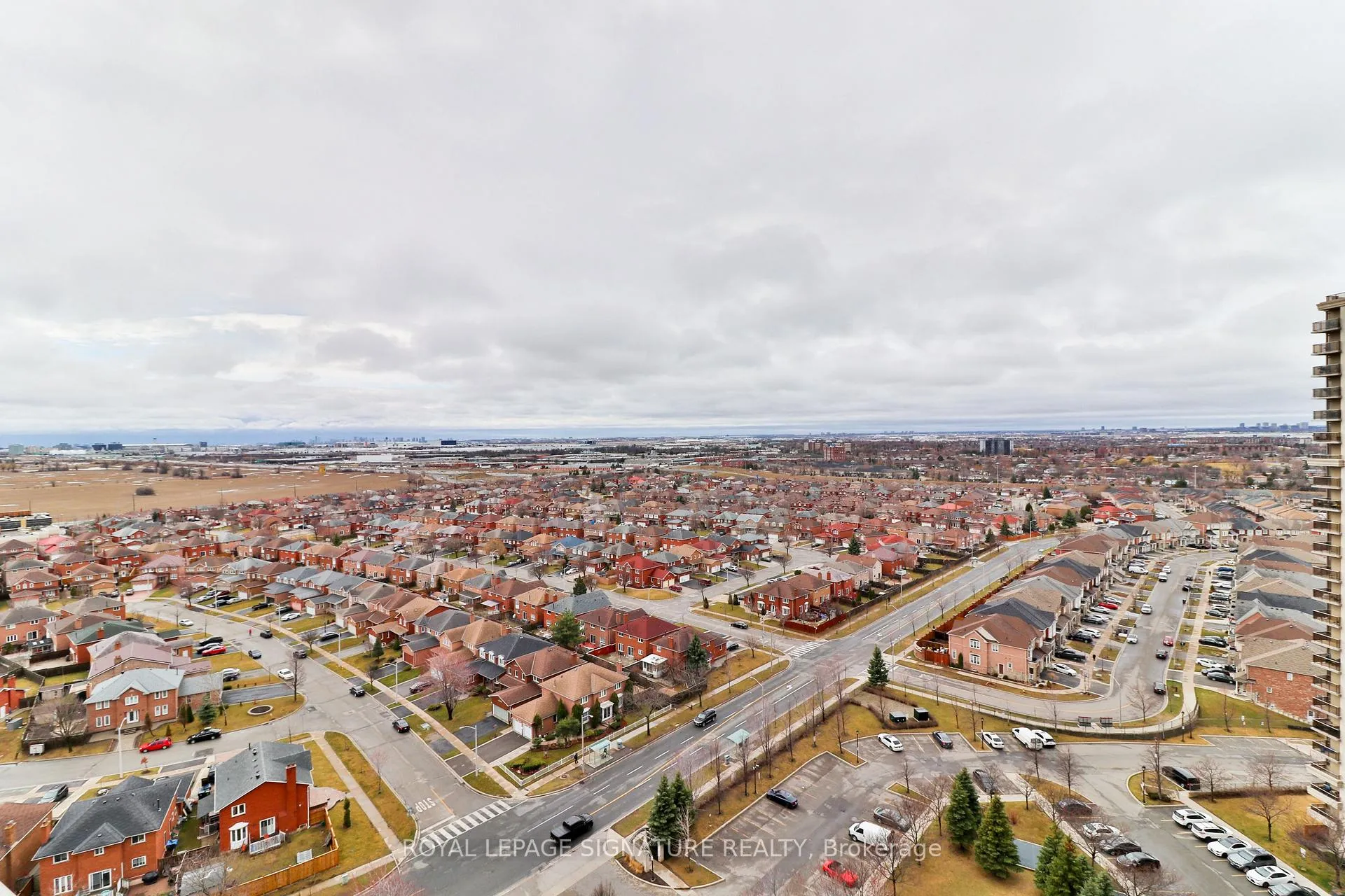 Photo 32 of Unit 2021, 700 Humberwood Boulevard, Etobicoke, West Humber-Clairville — HOMEH