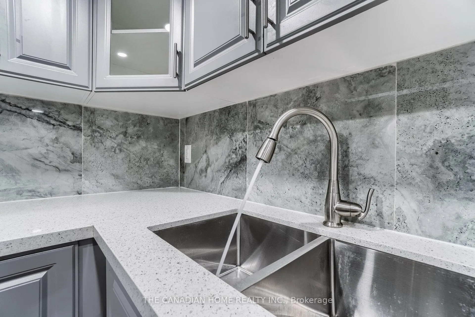 Photo 13 of Unit (Bsmnt), 92 Maddybeth Crescent, Brampton, Brampton West — HOMEH