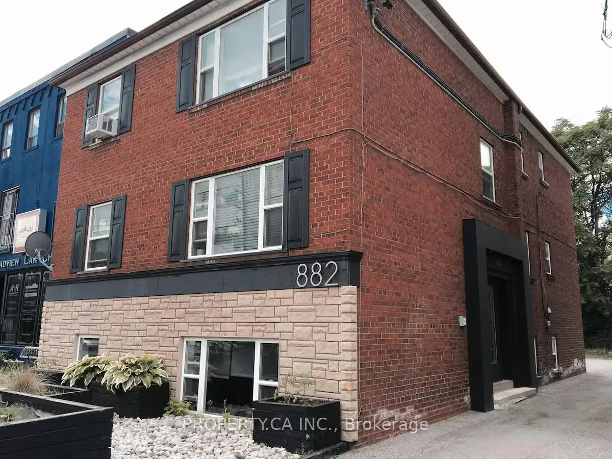 Photo 1 of 882 Broadview Avenue, Toronto, Playter Estates-Danforth — HOMEH
