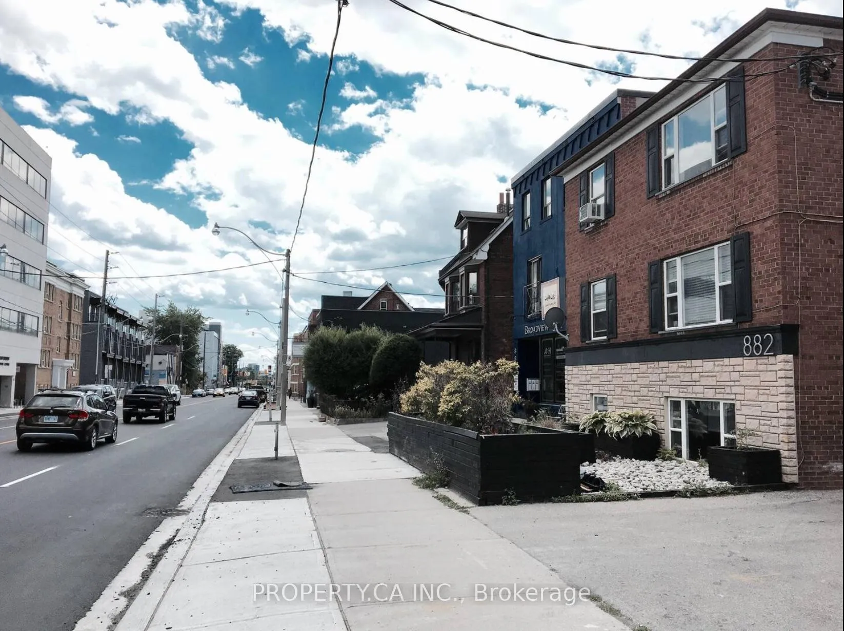 Photo 3 of 882 Broadview Avenue, Toronto, Playter Estates-Danforth — HOMEH
